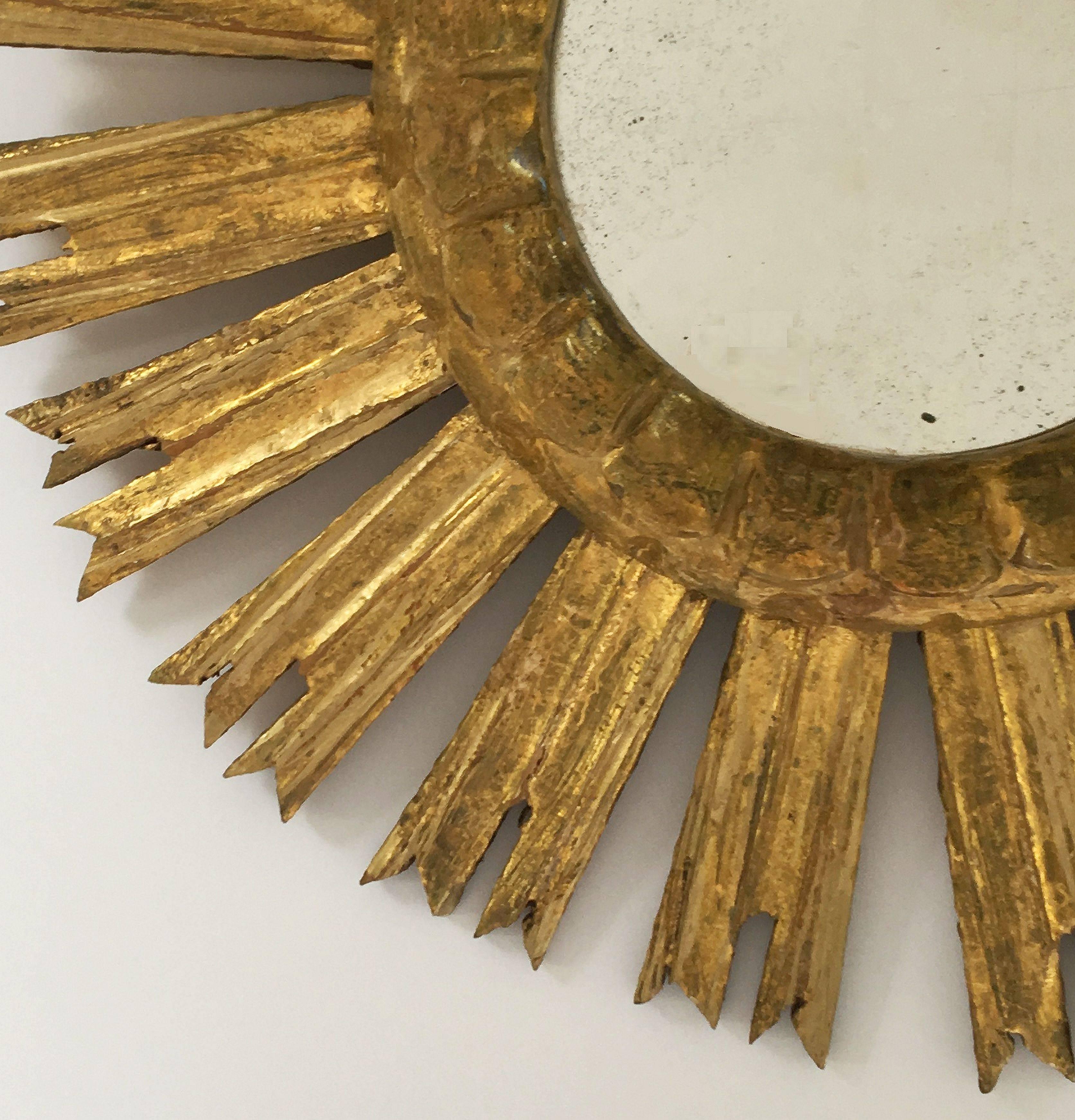 French Gilt Sunburst or Starburst Mirror (Diameter 16 1/2) 1
