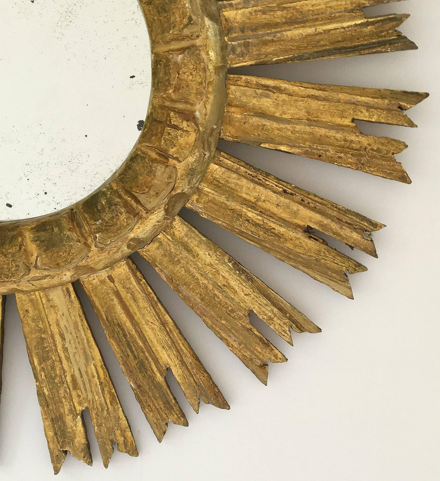 20th Century French Gilt Sunburst or Starburst Mirror (Diameter 16 1/2)