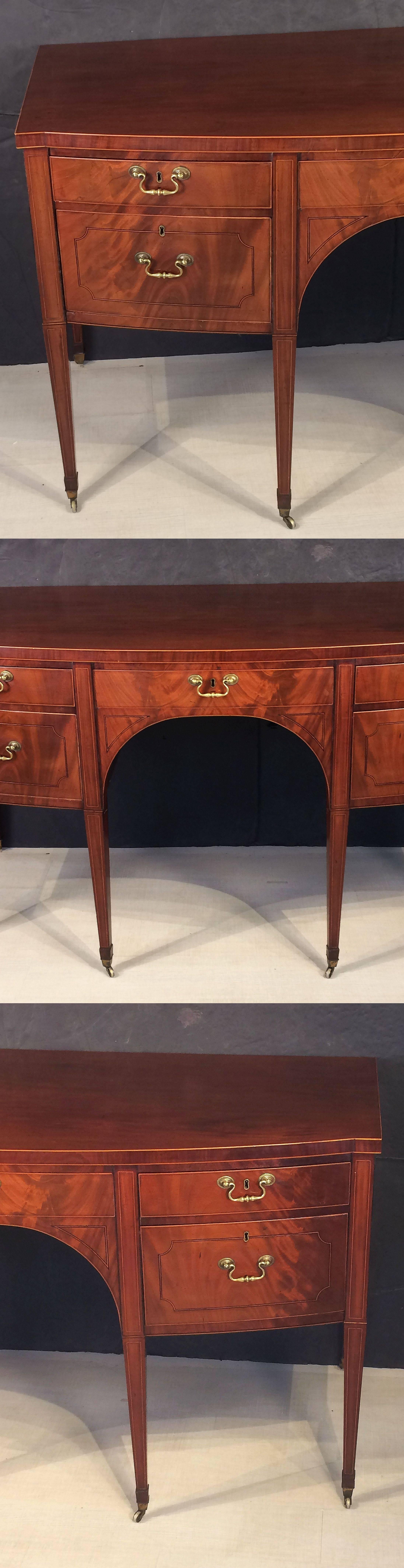 Wood English Sideboard Console of Inlaid Flame Mahogany from the Regency Period For Sale