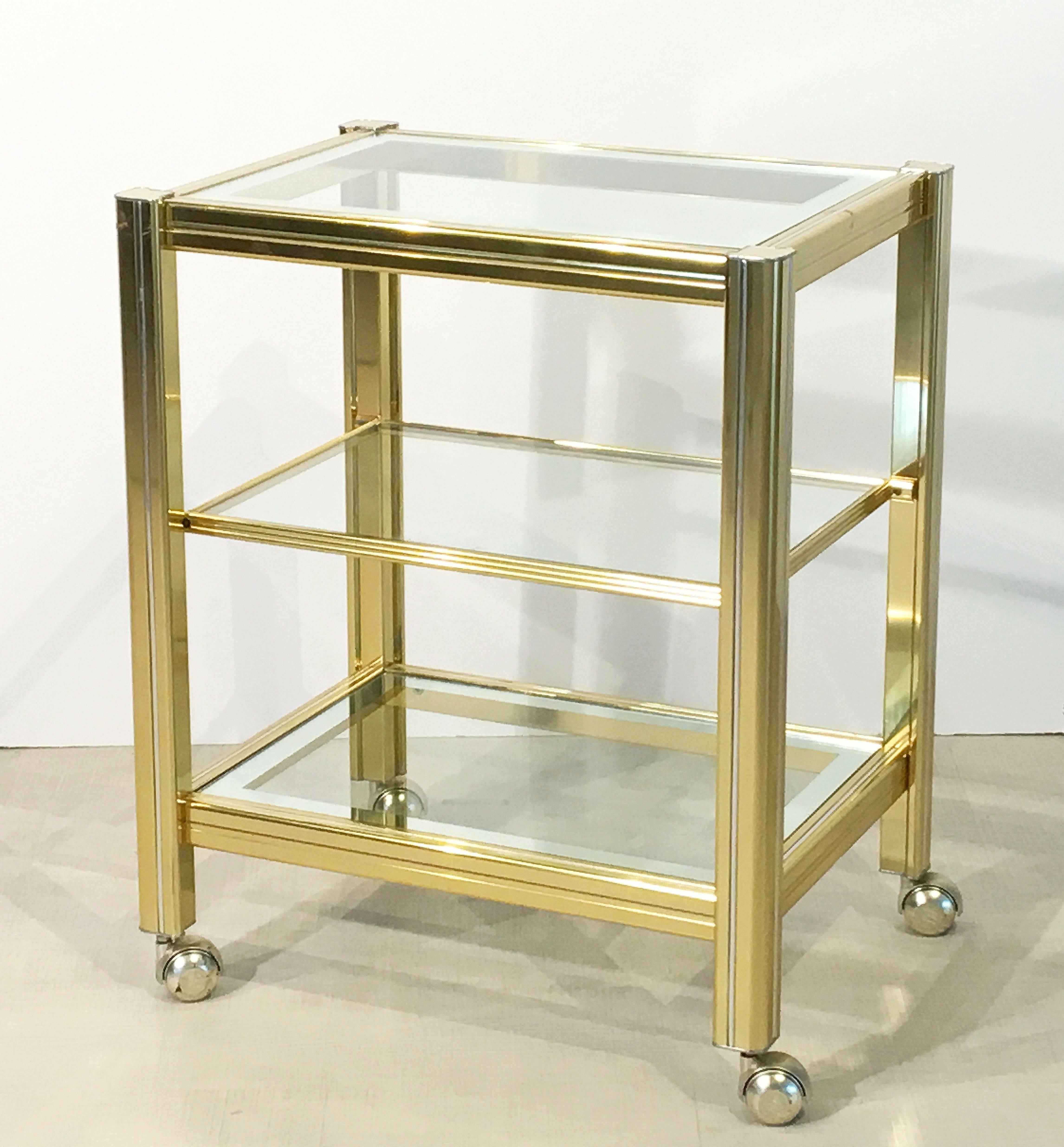 Italian Drinks Cart Trolley or Bar Cart of Brass and Glass For Sale 2