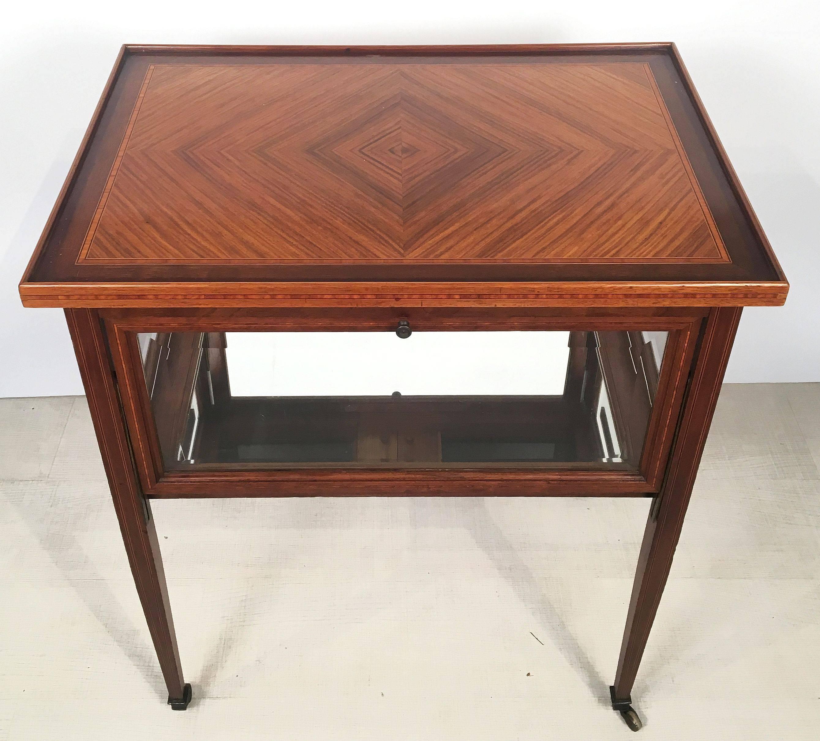 20th Century English Drinks Cart or Fold-Down Tea Table with Removable Tray Top