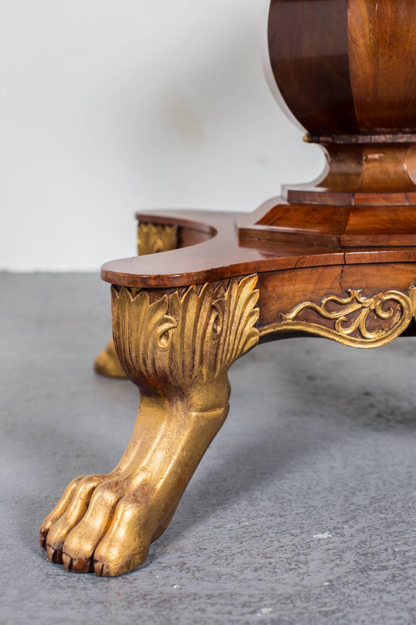 Centre Table Walnut Gilded Details English 19th century Regency England 2