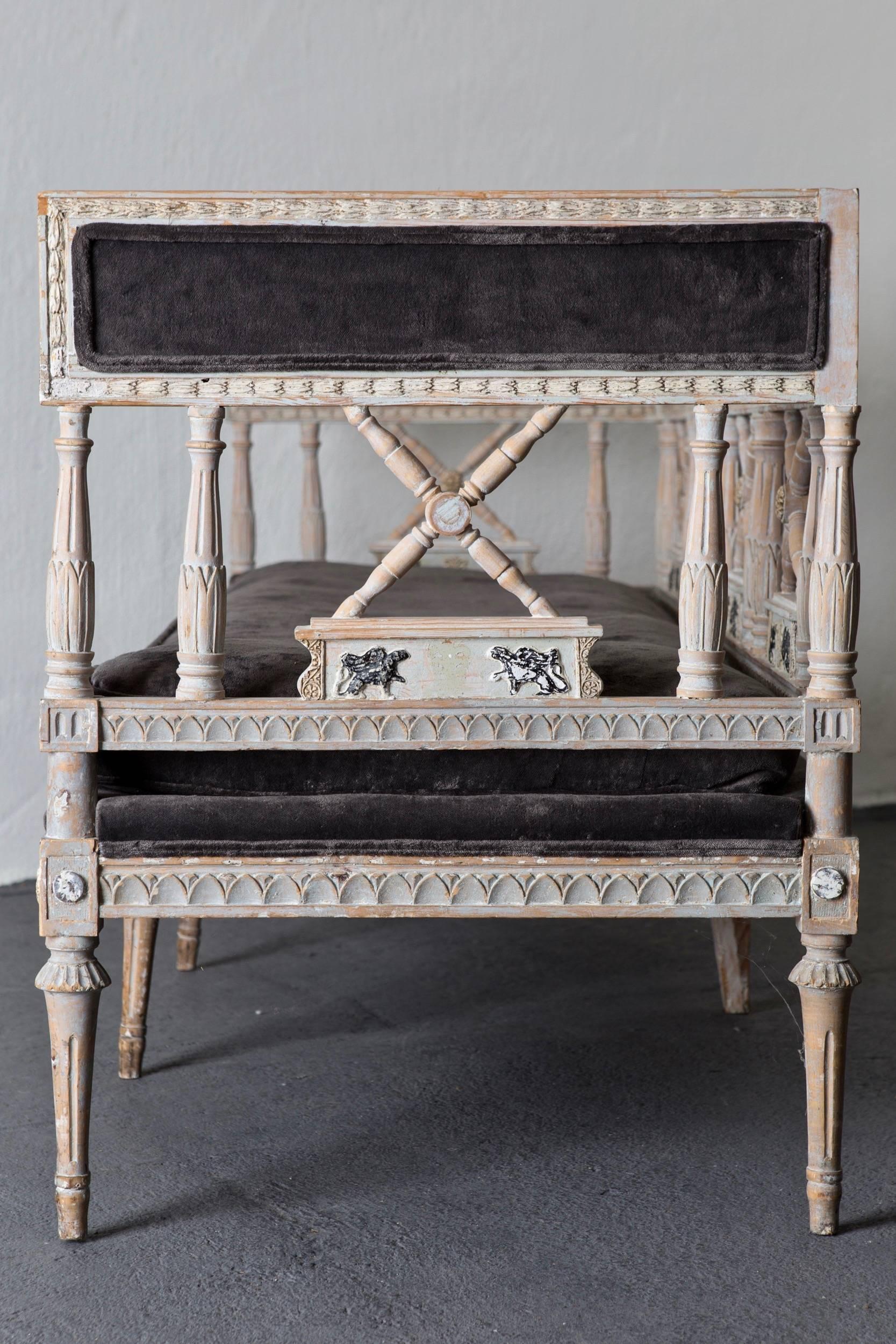 Sofa Bench Long Swedish Neoclassical Original Paint, Early 19th Century, Sweden 3