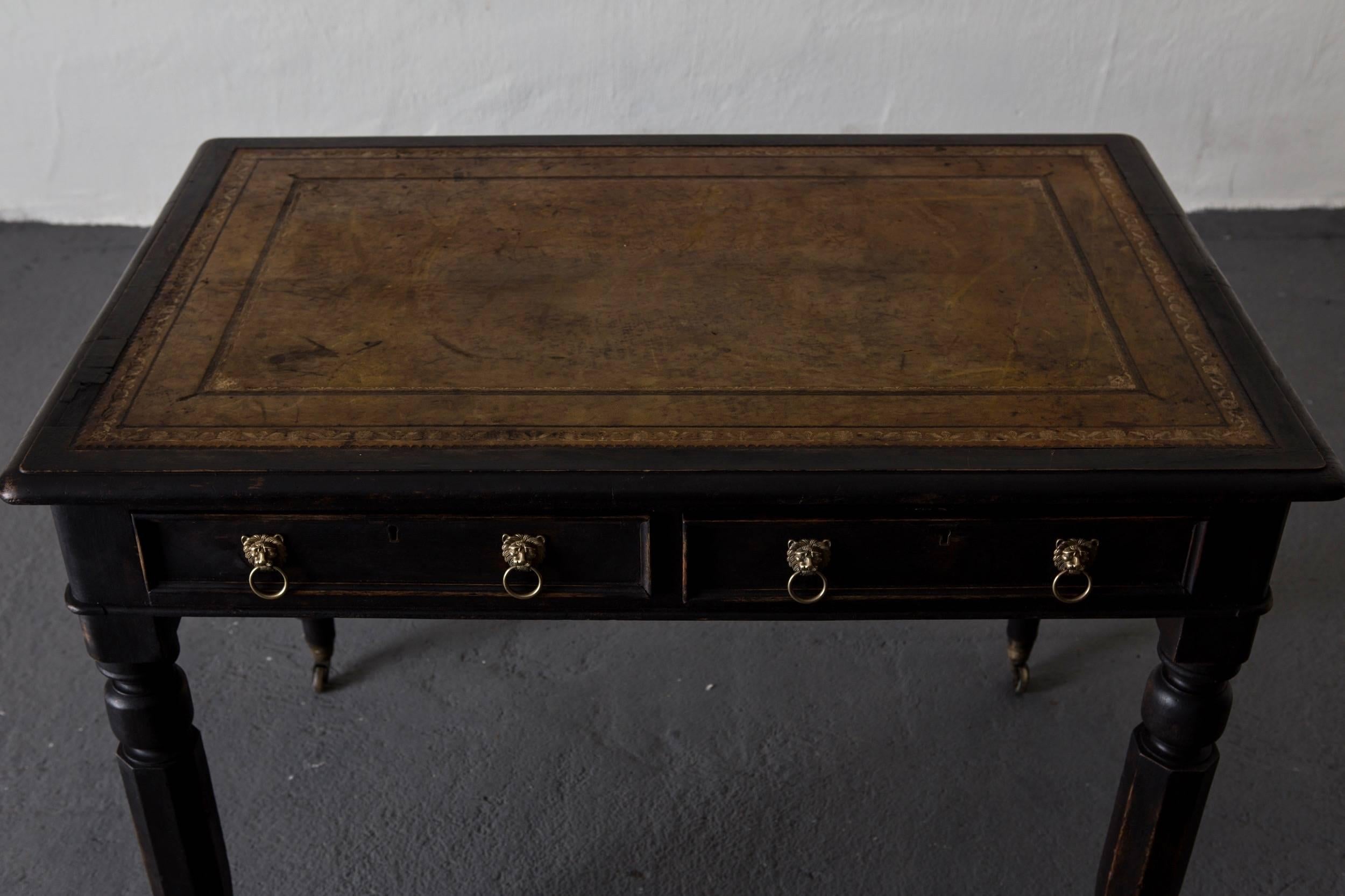 Black Painted Desk, Sweden 19th Century In Good Condition In New York, NY