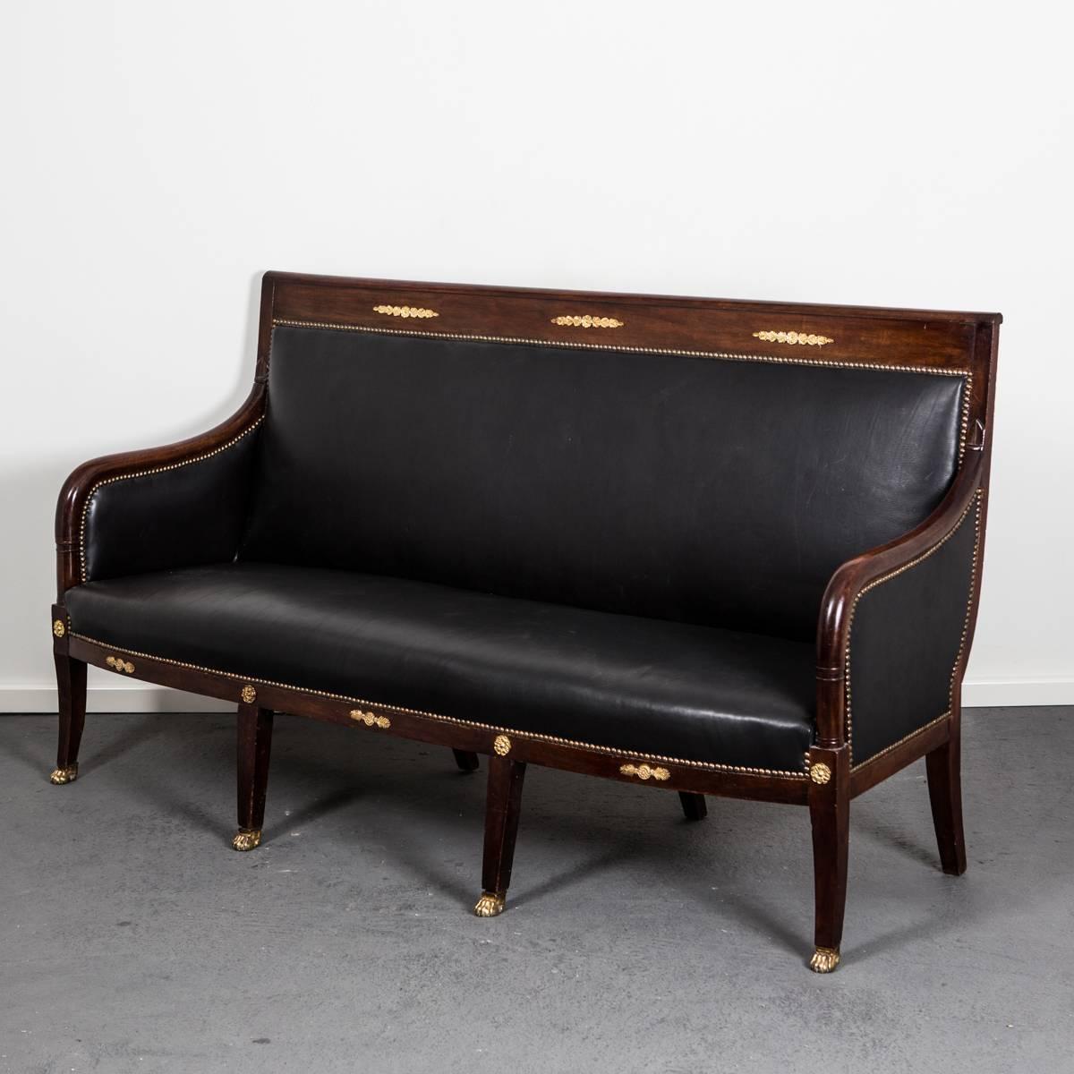 Sofa Bench French Empire Period 1790-1810 Mahogany Black Leather France In Good Condition In New York, NY