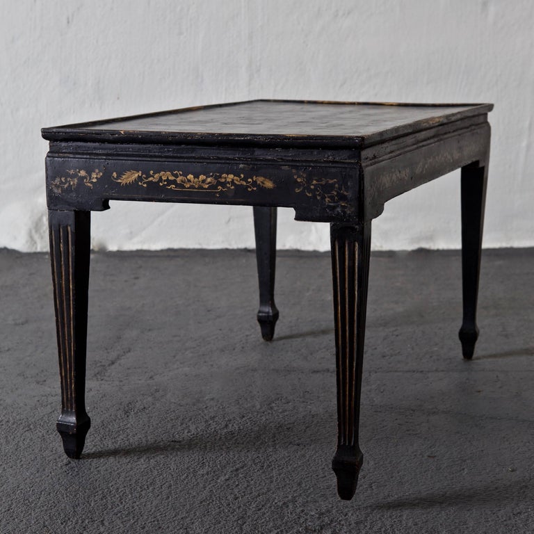Coffee Swedish Gustavian 18th Century Black a La Chinoiserie Sweden In Good Condition For Sale In New York, NY