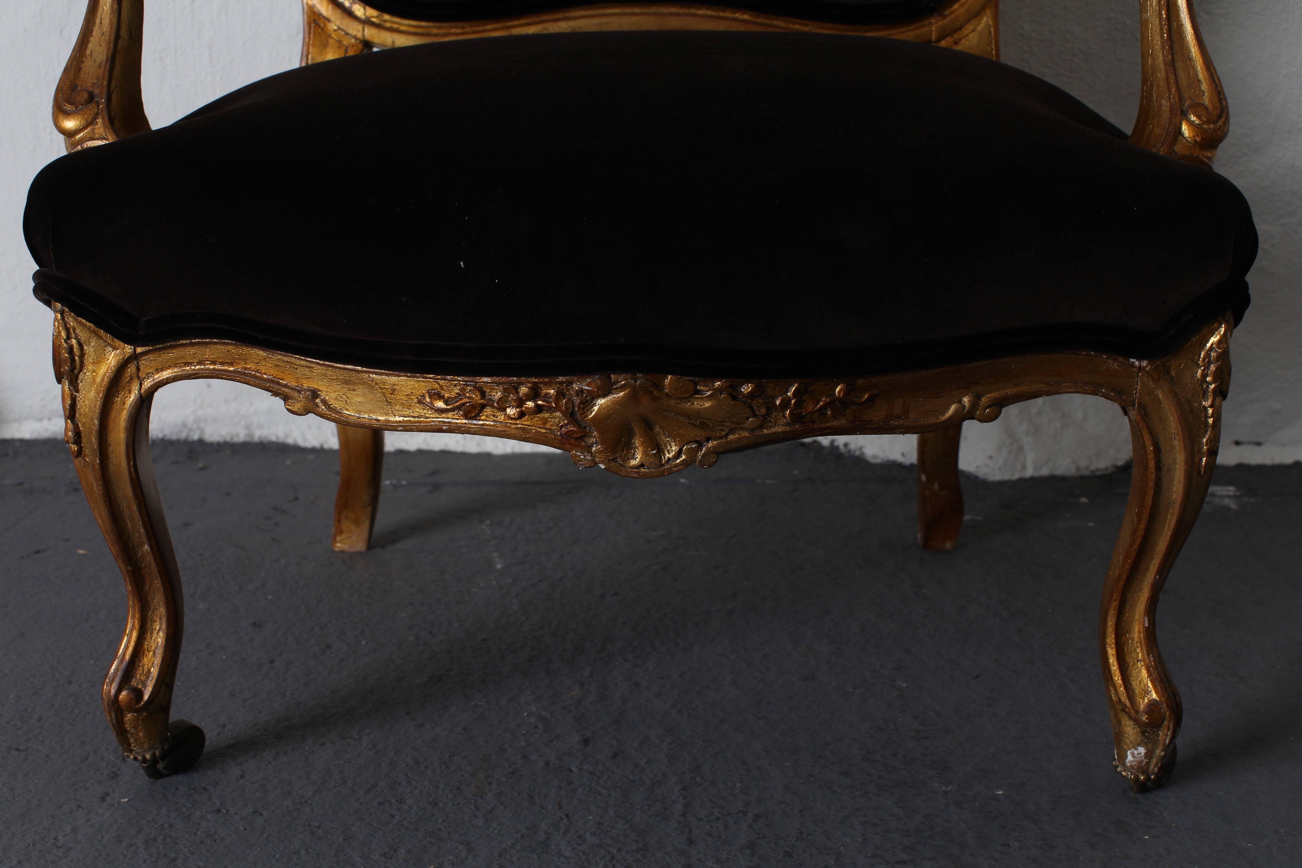 Sessel Französisch Giltwood Rokoko-Stil, Frankreich (Vergoldetes Holz) im Angebot