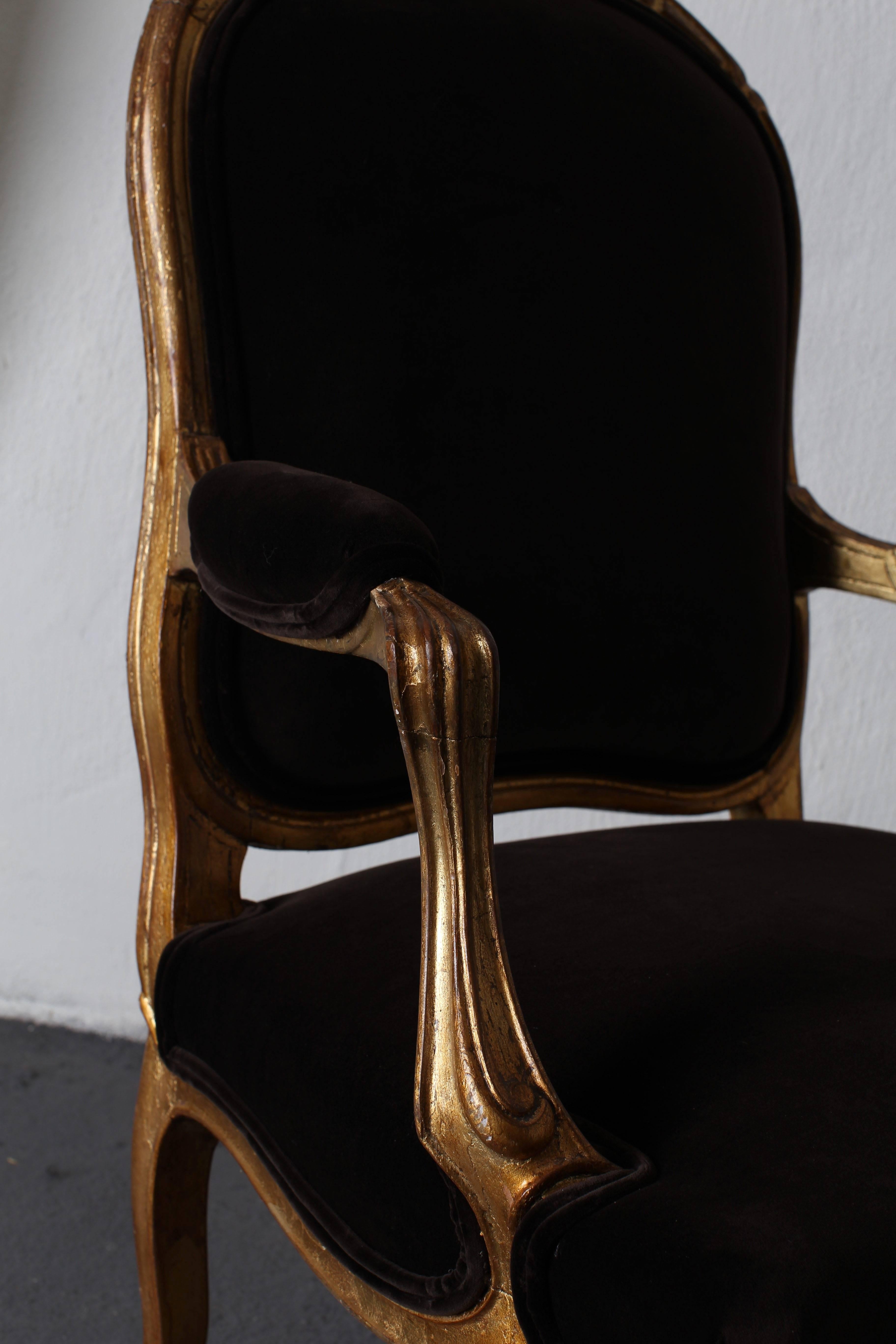 Bois doré Fauteuil français en bois doré de style rococo, France en vente