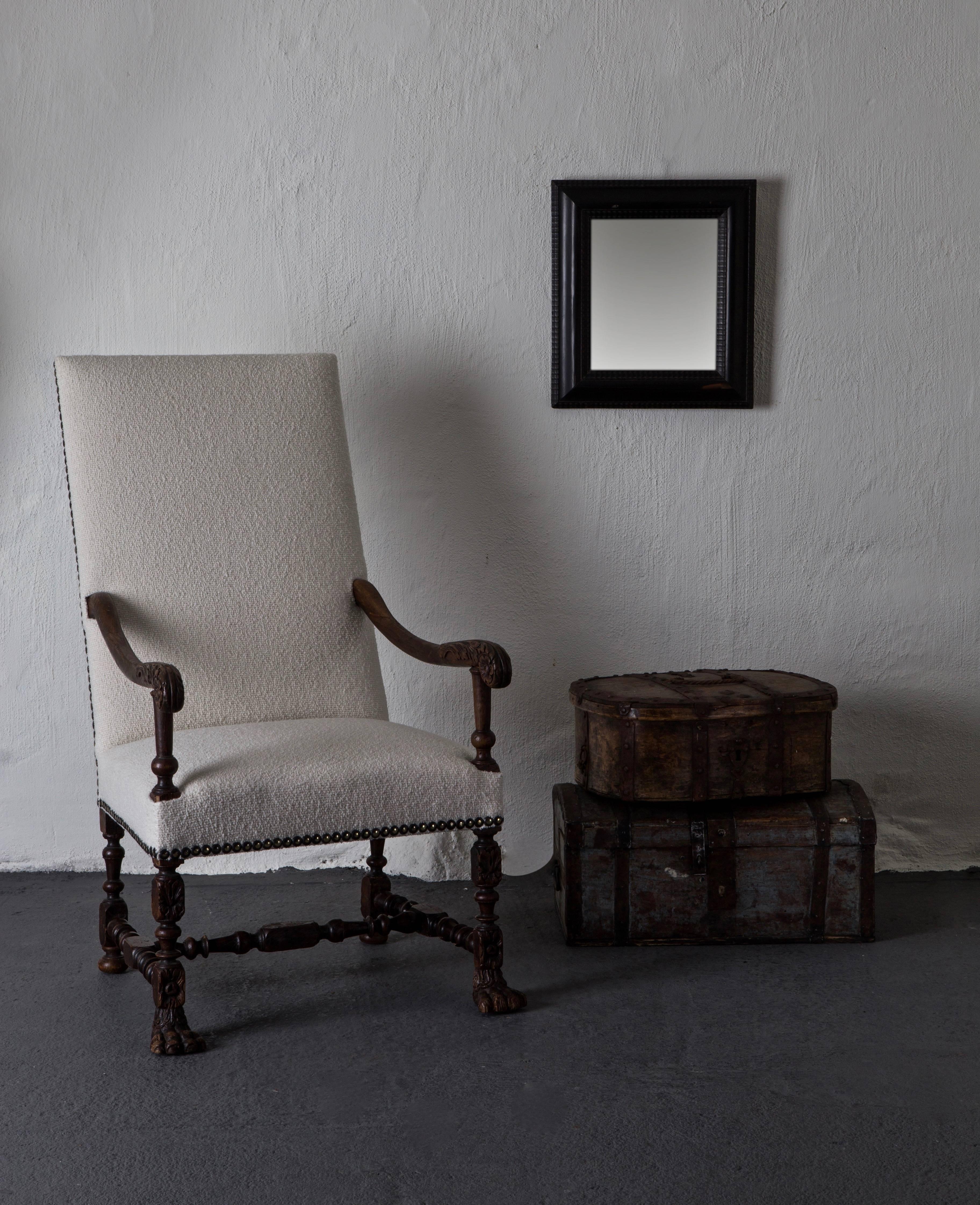 Mirror Baroque Ebonized Frame, 18th Century, Europe In Good Condition In New York, NY