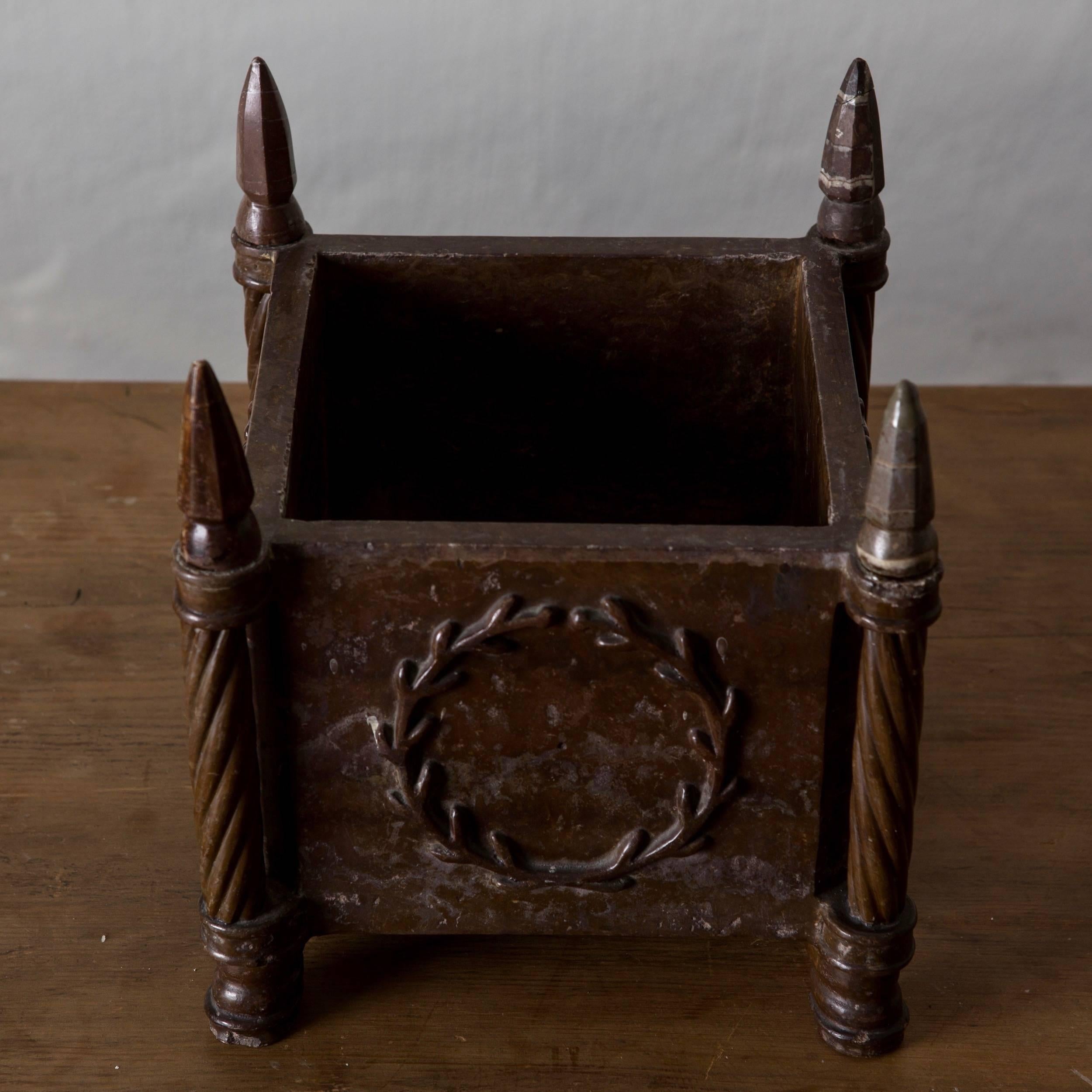 Boîte à tabac suédoise, pierre du XIXe siècle, Suède Bon état - En vente à New York, NY