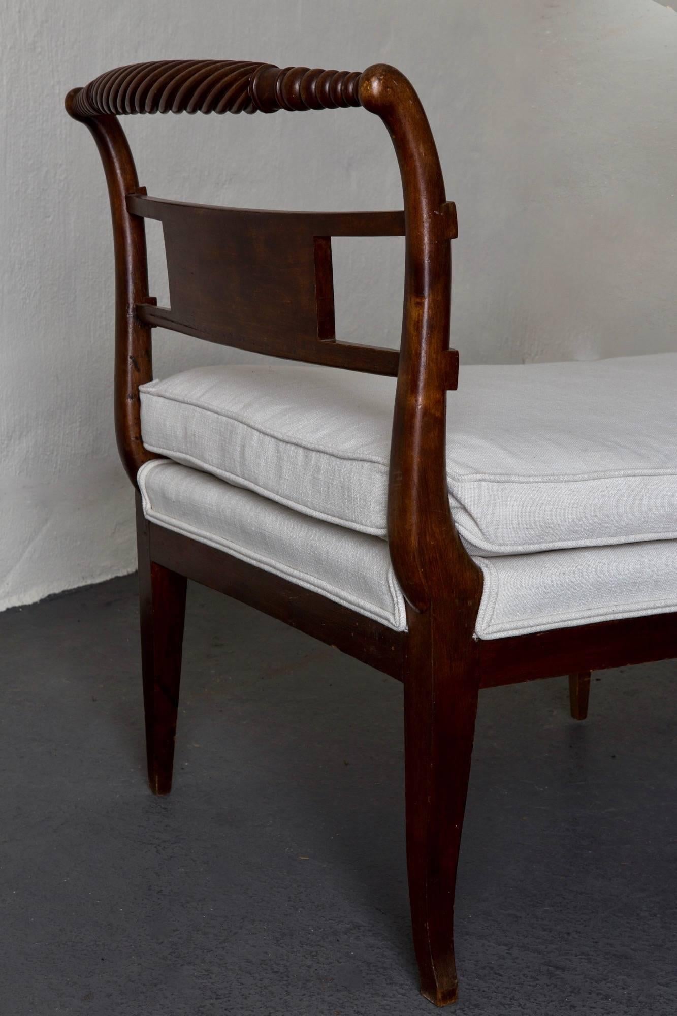 Daybed Swedish 19th Century Mahogany White Sweden In Good Condition In New York, NY