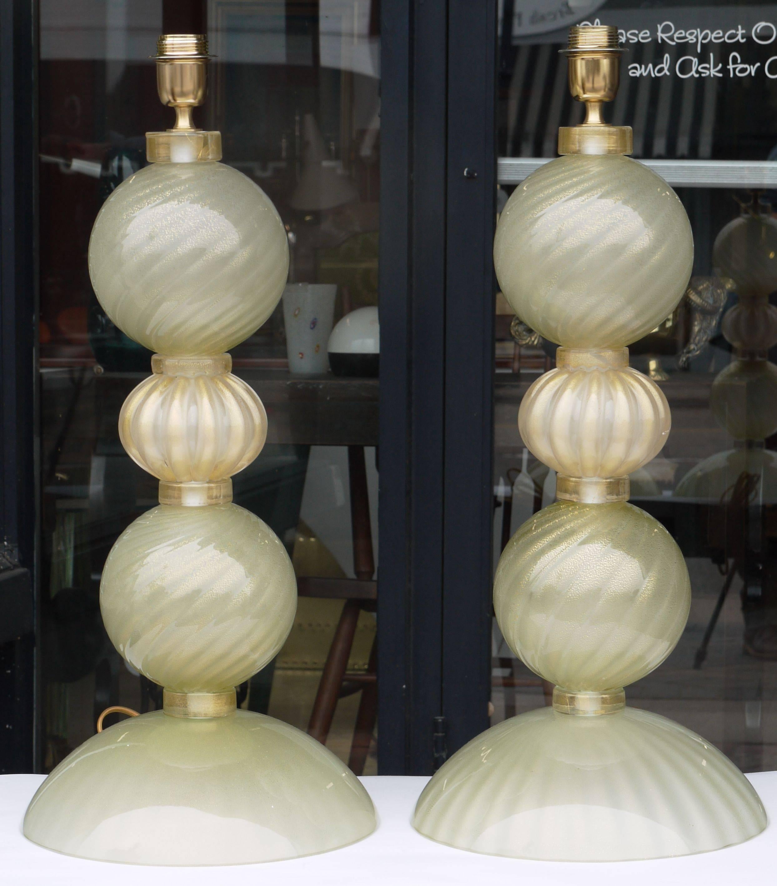 Italian Large Pearlescent Murano Glass Lamps by Alberto Dona