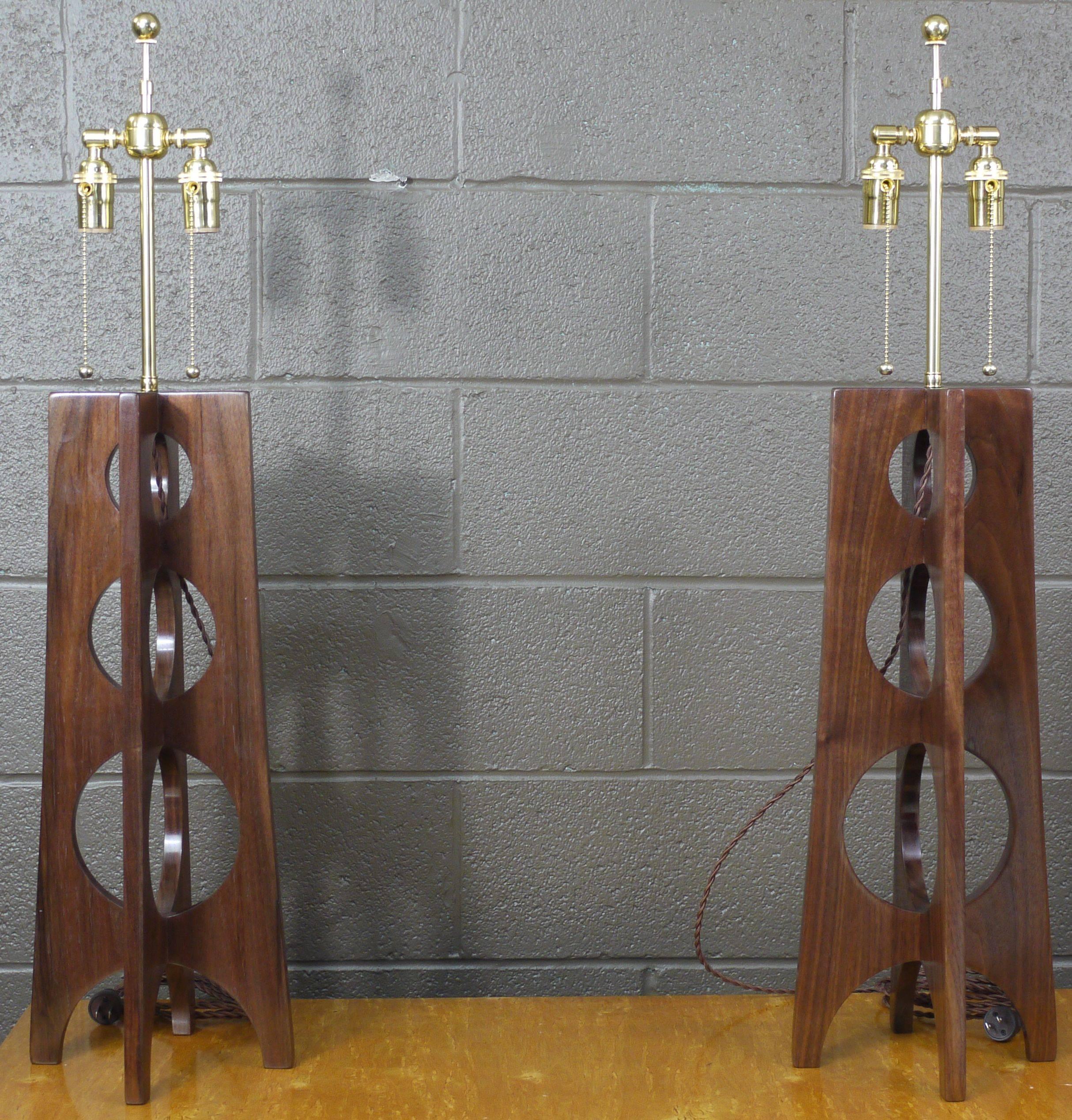 Oiled Pair of Studio Made Walnut Lamps with Circle Details For Sale