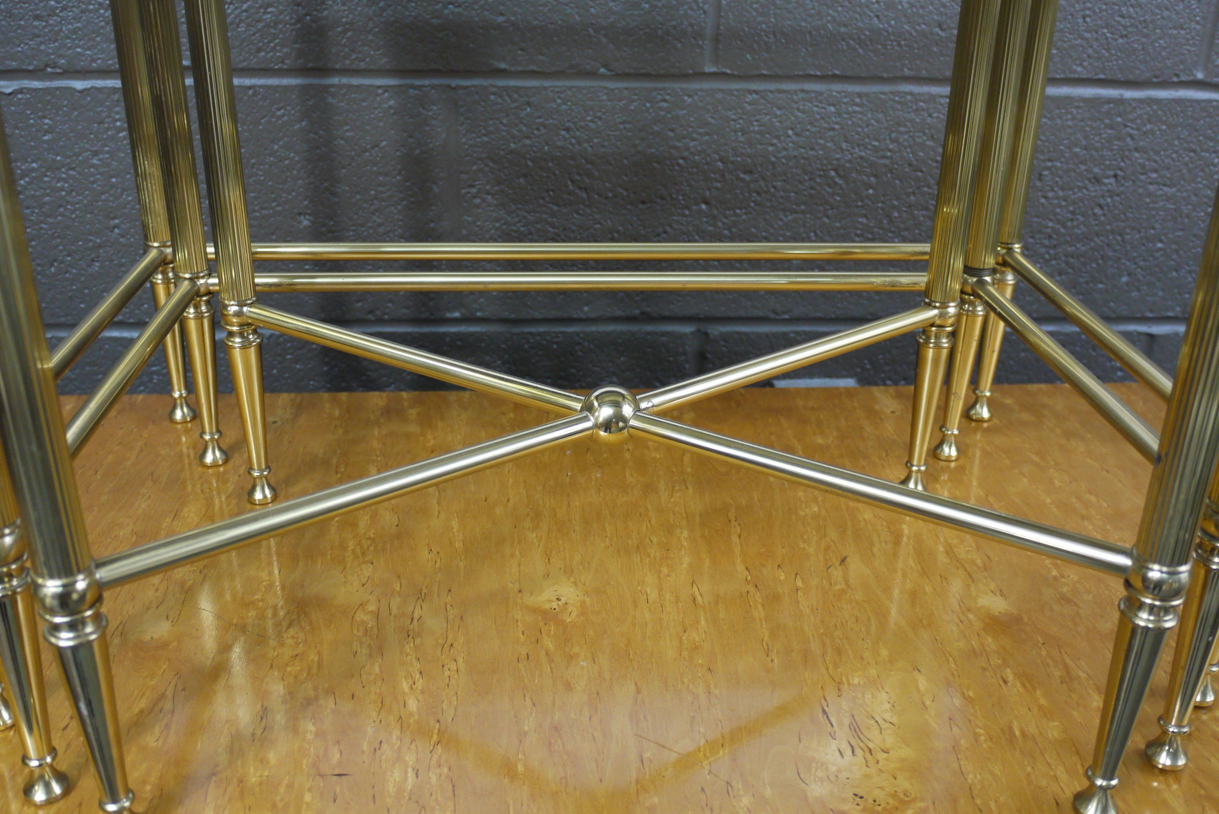 Set of Italian Polished Brass Nesting Tables In Excellent Condition In Kilmarnock, VA