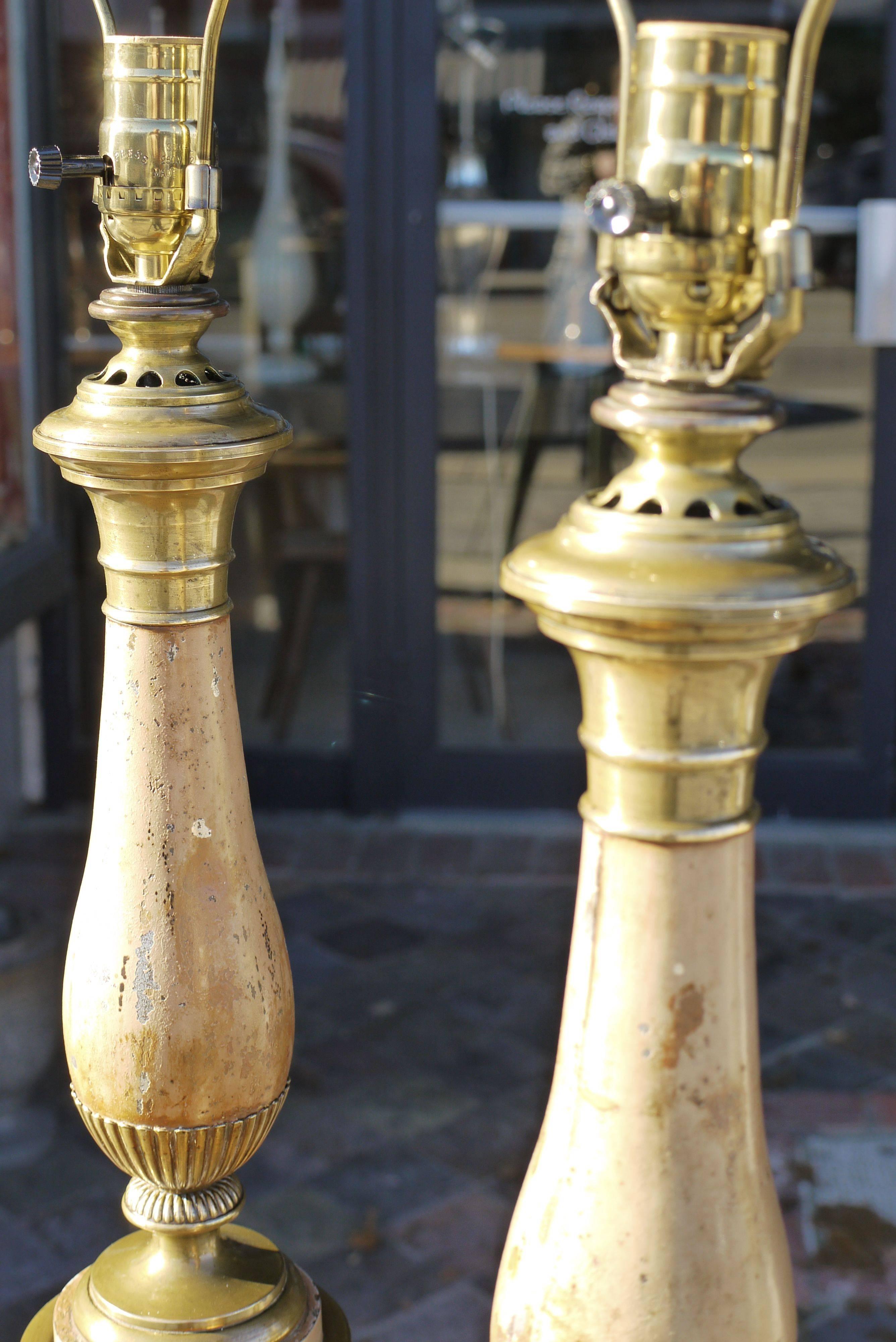 Pair of Late 19th Century French Faux Travertine Tole Lamps In Good Condition In Kilmarnock, VA