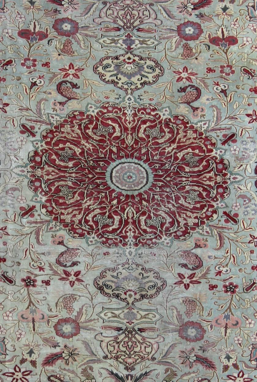Fine Vintage Turkish Sivas Carpet with Floral Design in Light green Background In Excellent Condition In Atlanta, GA
