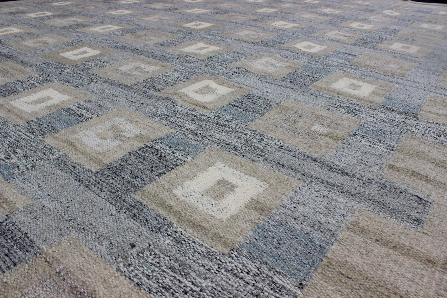 Großer moderner skandinavischer/ schwedischer Teppich im geometrischen Design von Keivan Woven Arts im Zustand „Hervorragend“ im Angebot in Atlanta, GA