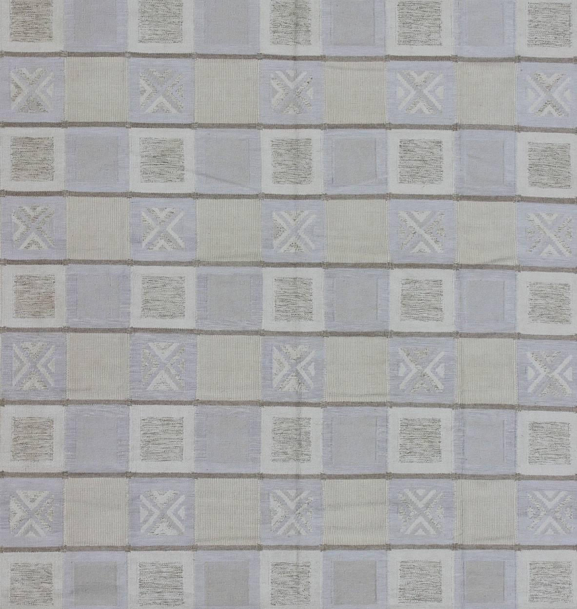Großer moderner Flachgewebe-Teppich mit skandinavischem geometrischem Design in neutralen Tönen (Skandinavische Moderne) im Angebot