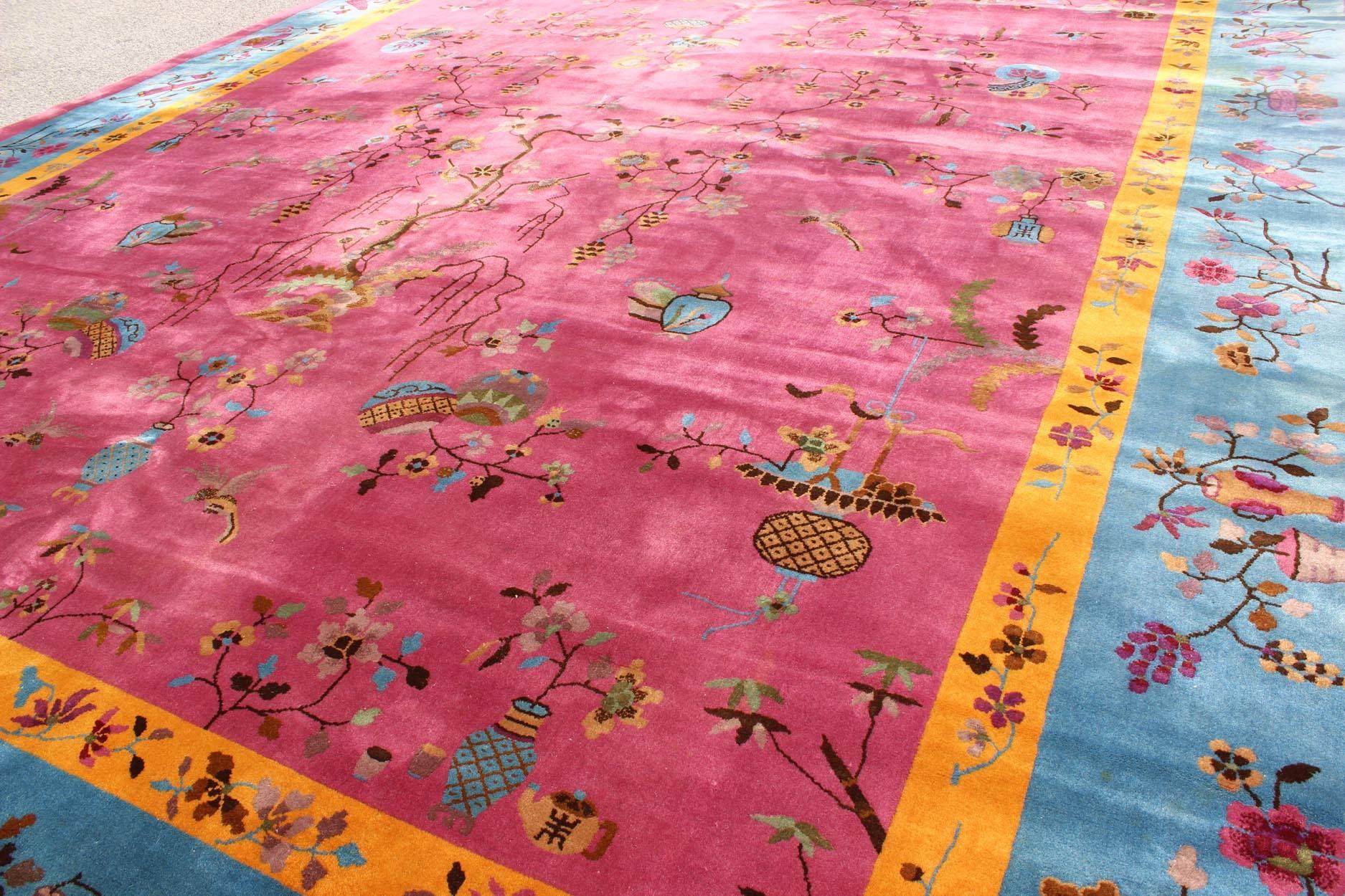 20th Century Grandiose Chinese Art Deco Rug For Sale