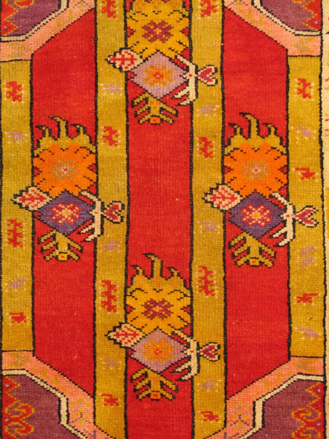 Hand-Knotted Antique Turkish Oushak Rug with Red, Yellow-Green and Purple Scattered Shapes For Sale