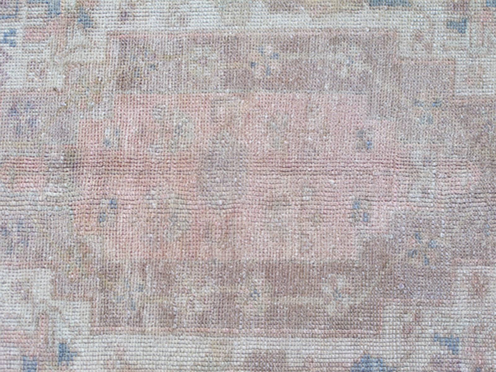 Hand-Knotted Vintage Muted Oushak Rug from Turkey with Medallion in Lavender and Light Pink For Sale