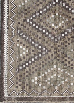 Vintage Turkish Kilim Rug with All-Over Diamond Pattern in Charcoal, Gray, White