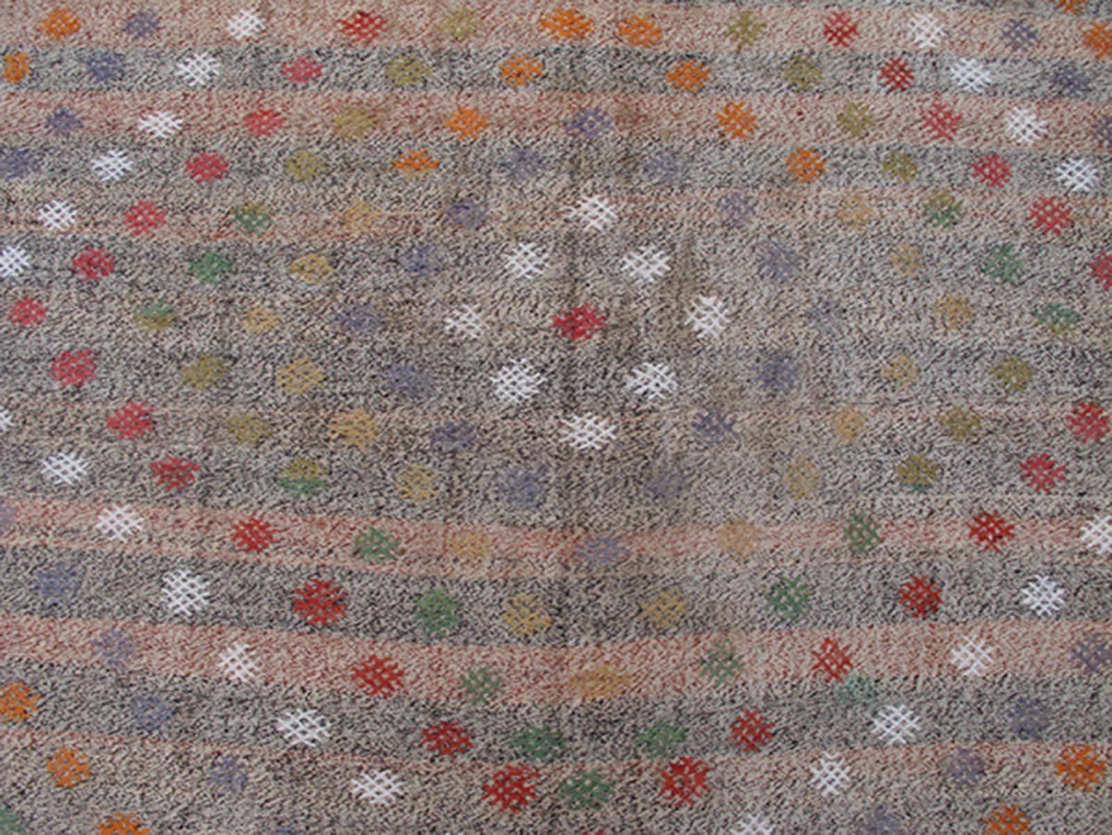 Turkish Kilim Rug with Taupe and Gray Striped Background and Tribal Diamonds In Excellent Condition In Atlanta, GA