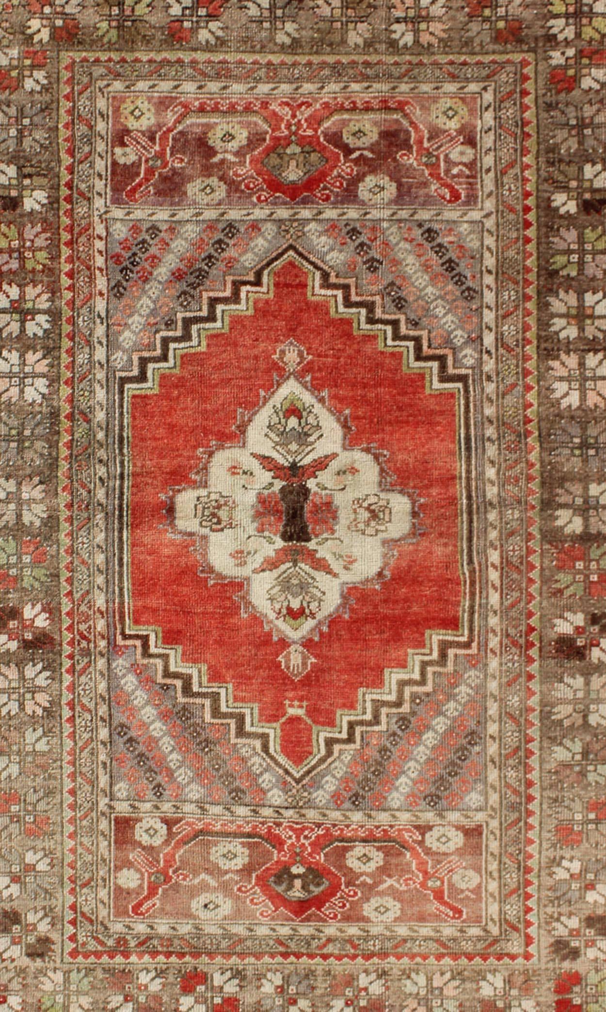 Hand-Knotted Turkish Oushak with Coral, Orange Red, Green, Salmon & Taupe Colors For Sale