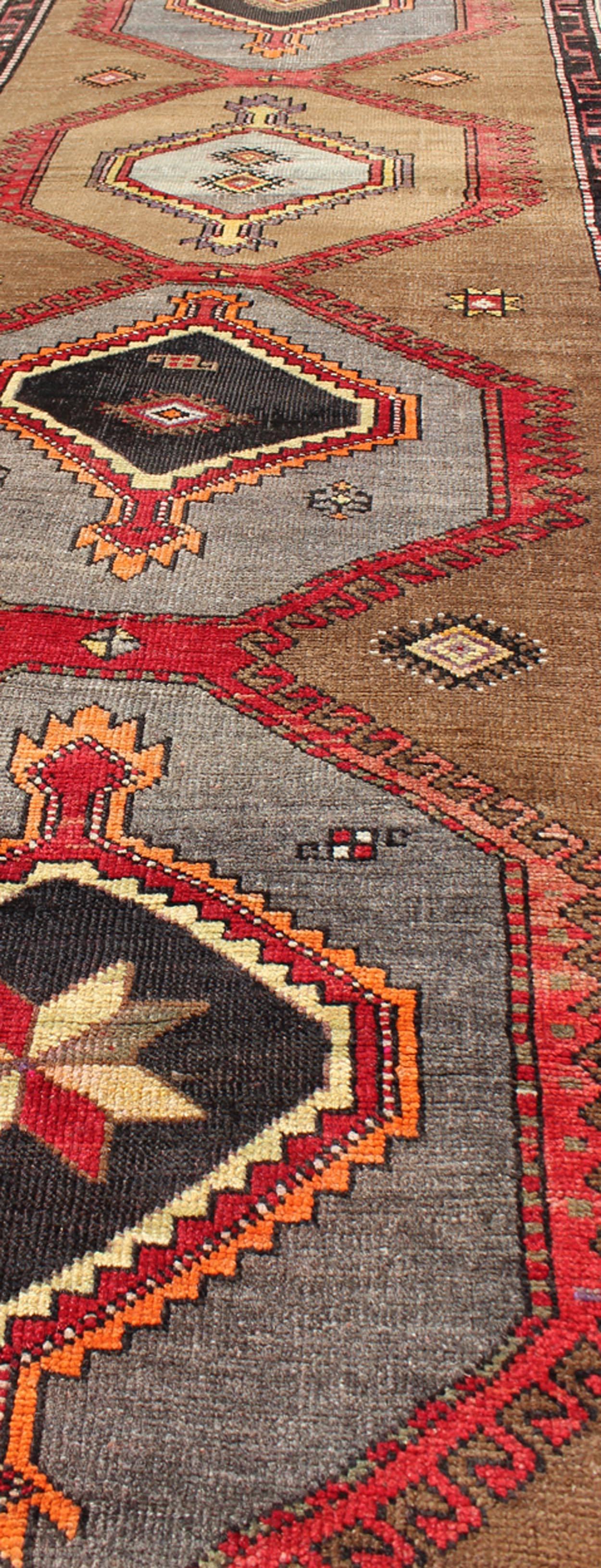 Geometric Turkish Runner in Light Brown Background with Gray, Red & Dark Brown In Excellent Condition For Sale In Atlanta, GA