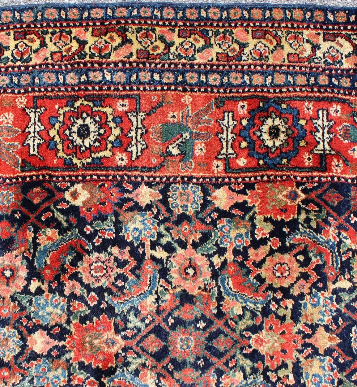Perse Tapis de galerie persane antique Bidjar avec motif de treillis