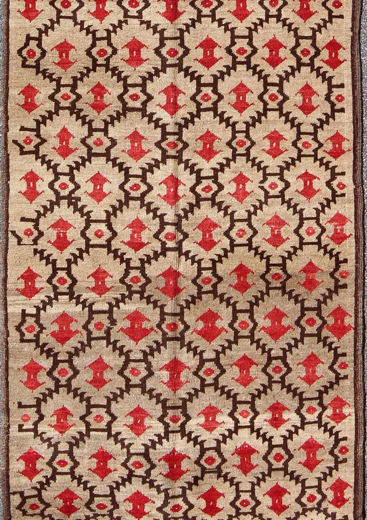 Oushak Vintage Turkish Konya Gallery Carpet