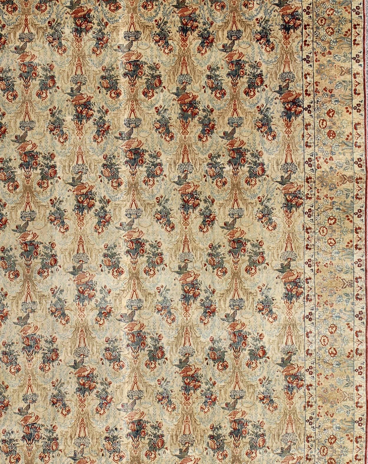 Antique Fine Tabriz Persian Carpet in Ivory Background in Florals & Bird Design In Good Condition For Sale In Atlanta, GA