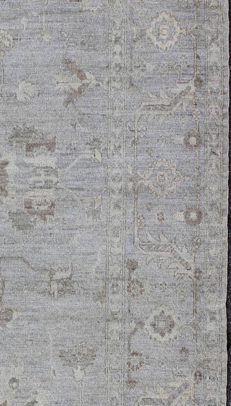 Modern Turkish Oushak Rug with Floral Motifs in Gray, Taupe and Lavender In Excellent Condition In Atlanta, GA