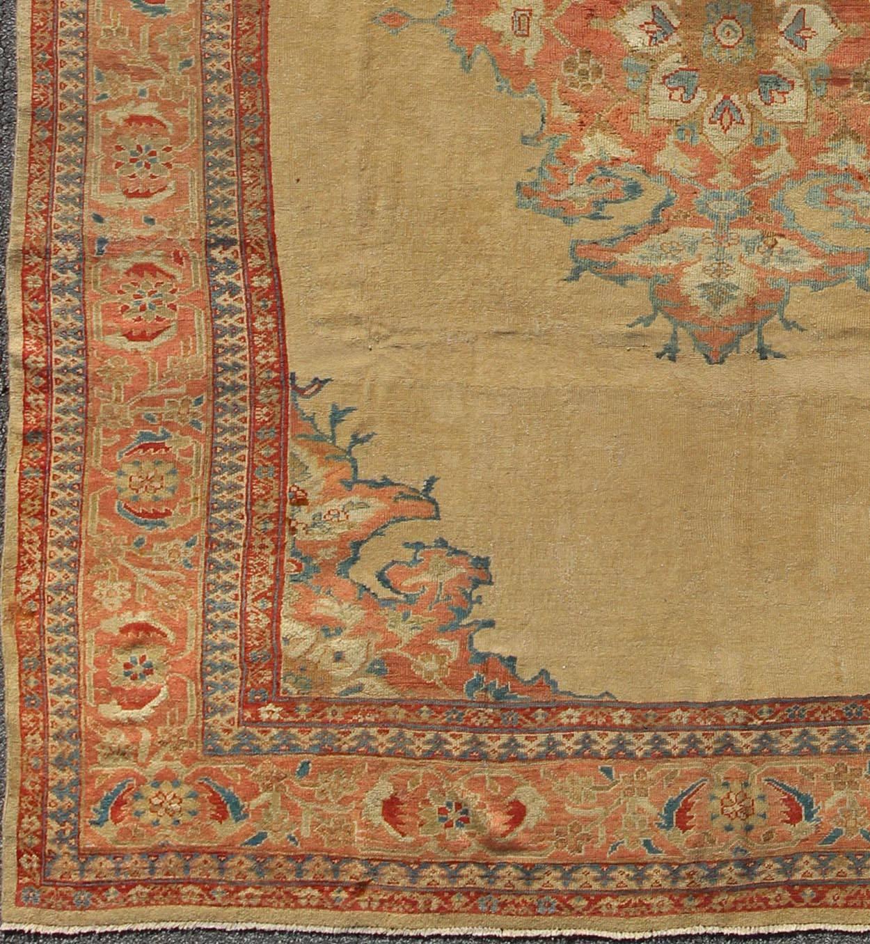Antique Persian Ziegler Sultanabad Rug in Light Yellow Background with Salmon Color. Keivan Woven Arts /  rug / E-0702 / country of origin / type: Iran / Sultanabad, circa 1890's

Measures:  9’1 x 11’5

This exquisite antique Ziegler Sultanabad