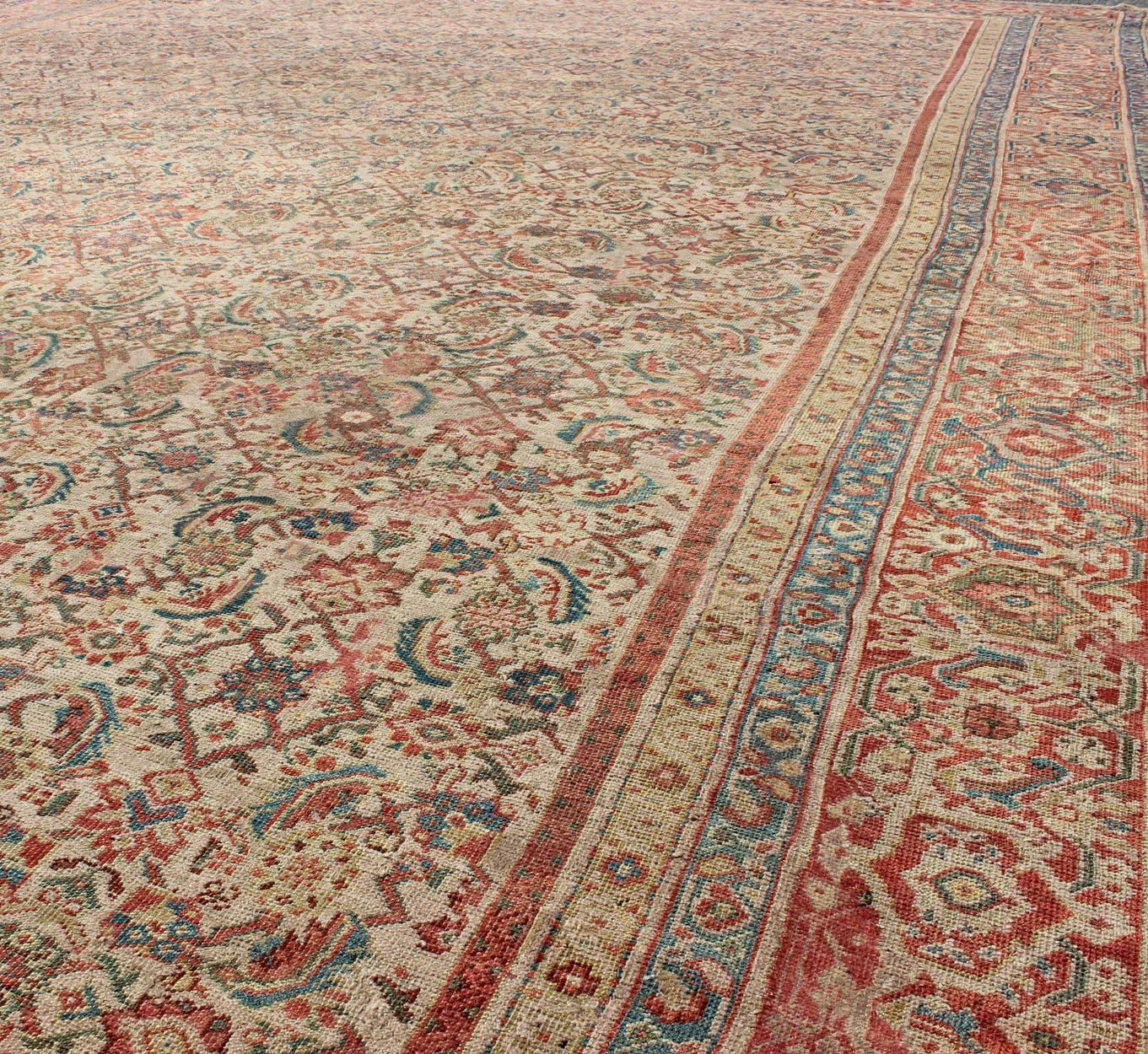 XIXe siècle Grandiose tapis persan ancien Sultanabad à fond brun clair, rouge rouille, vert en vente