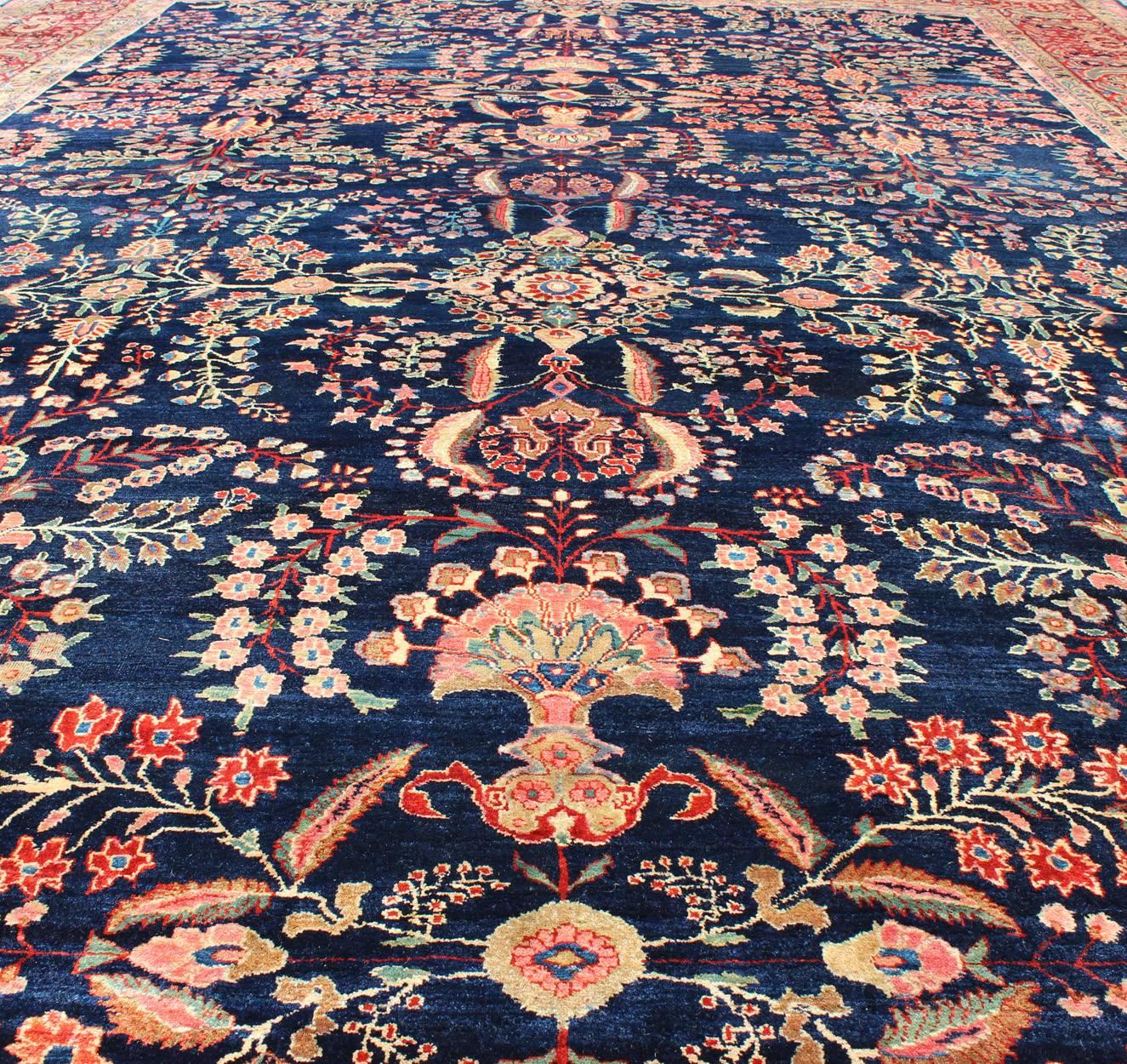 Early 20th Century Antique Persian Finely Woven Sarouk Ferahan Rug with Intricate Details