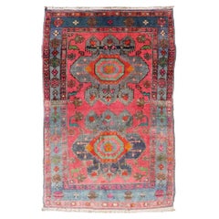 Alfombra kazaja caucásica de estilo vintage con dos medallones y borde azul, 3'9 x 6'1