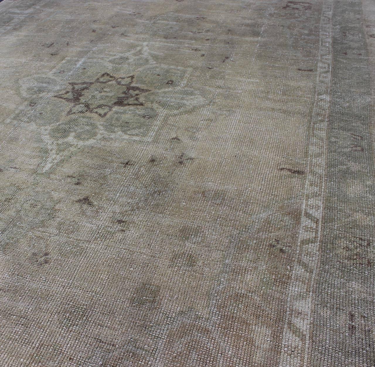 20th Century Muted Turkish Oushak Carpet with Center Medallion Design in Grey, Sand & Taupe For Sale