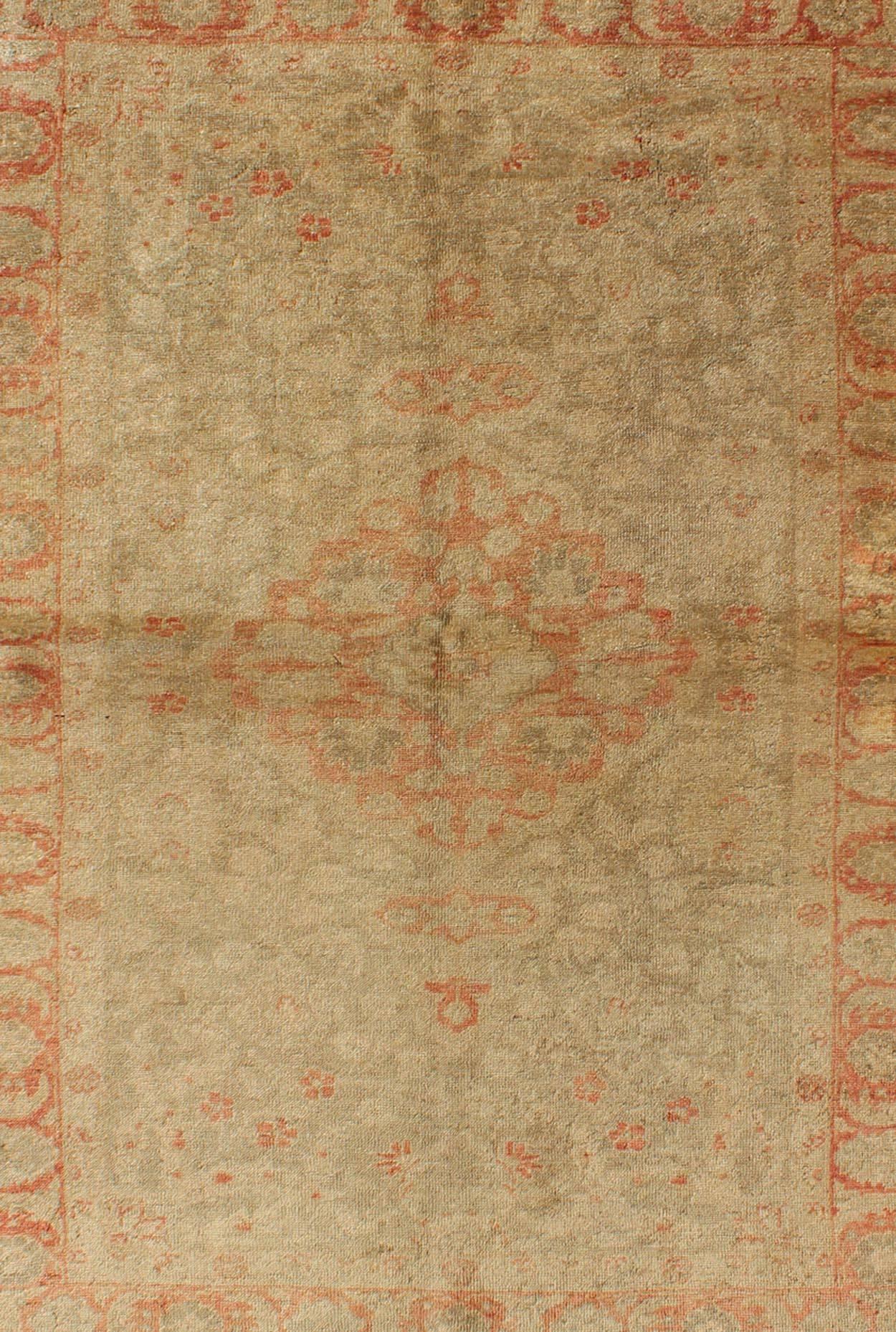 Oushak Muted Fine-Weave Sivas Rug with Botanical and Floral Elements in Red & Tan For Sale