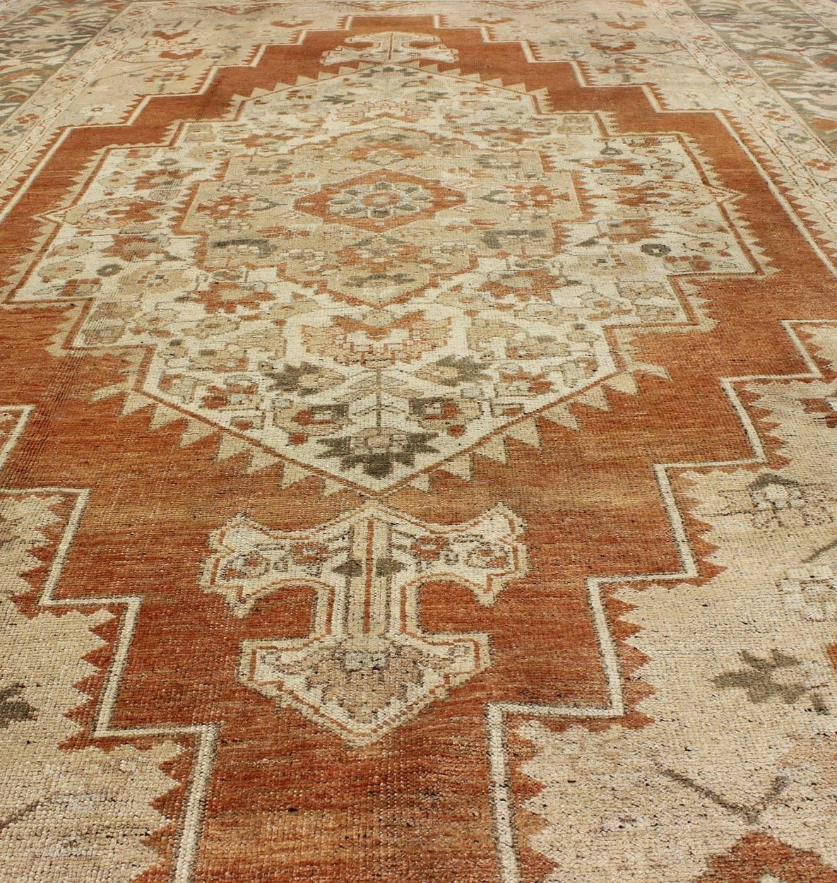 Vintage Turkish Oushak Rug in Rust, Green, Cream, Tape and Neutral Colors In Excellent Condition For Sale In Atlanta, GA
