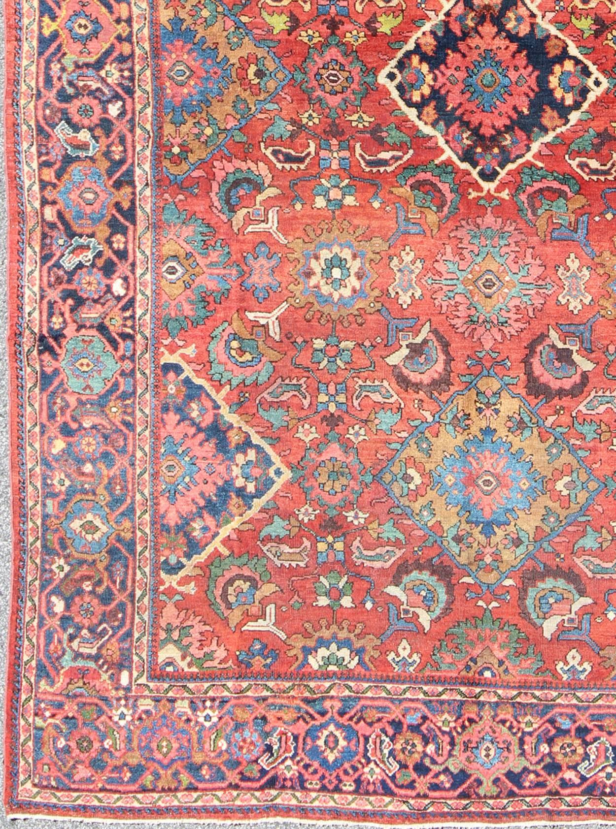 Antique Sultanabad Rug with All Over Diamond Medallions & Floral Motifs, Keivan Woven Arts/ rug/ G-0207, country of origin / type: Iran / Sultanabad, circa 1910

Measures: 7'9 x 11'4.

Sultanabad rugs are renown for their elegance and delicate