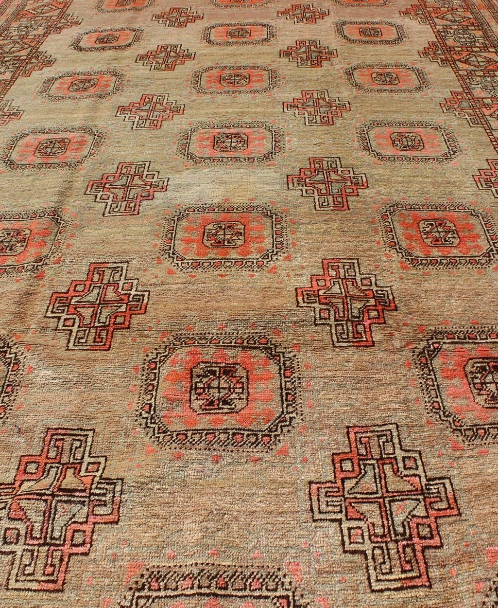 Early 20th Century Antique Khotan Rug with All-Over Geometric Blossom Design In Excellent Condition For Sale In Atlanta, GA