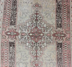 Early 20th Century Antique Turkish Sivas Rug with Delicate Pink Center Medallion