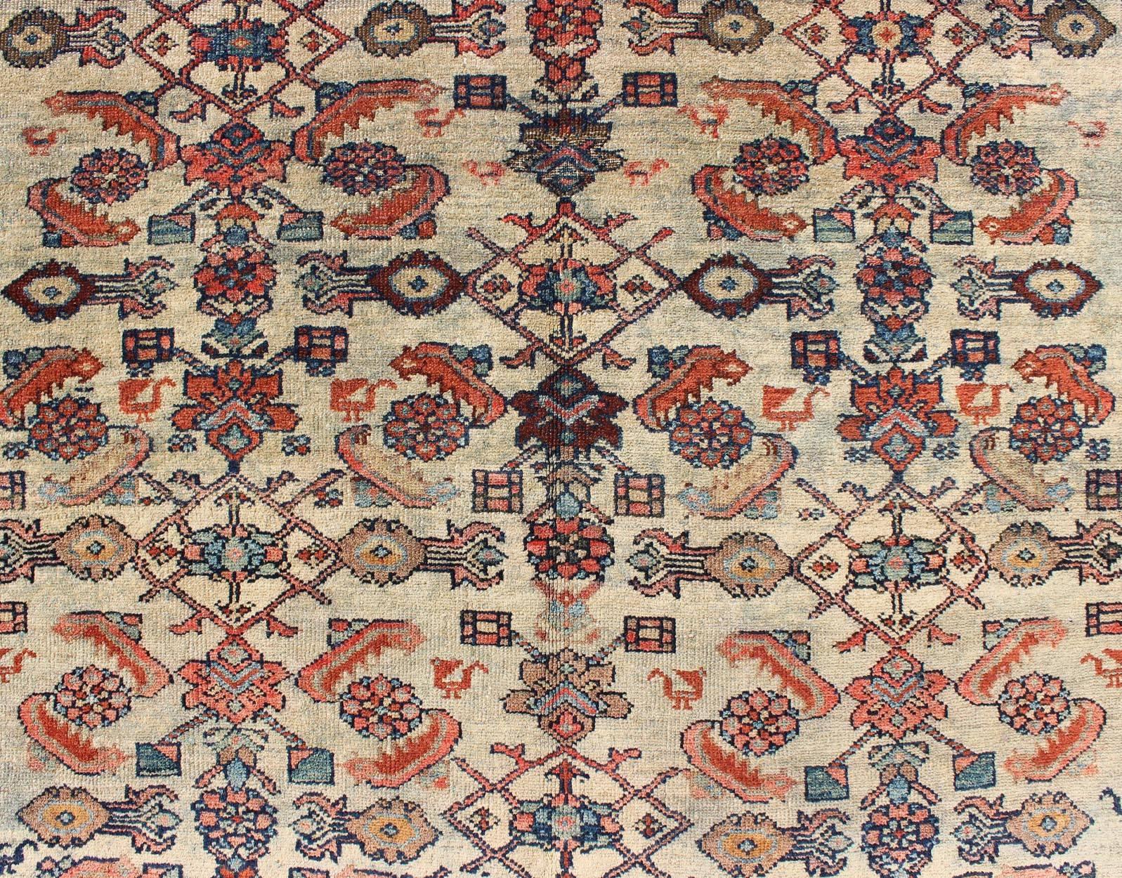 Inizio XX secolo Antico tappeto persiano Malayer con disegno sub-geometrico in rosso e blu. in vendita