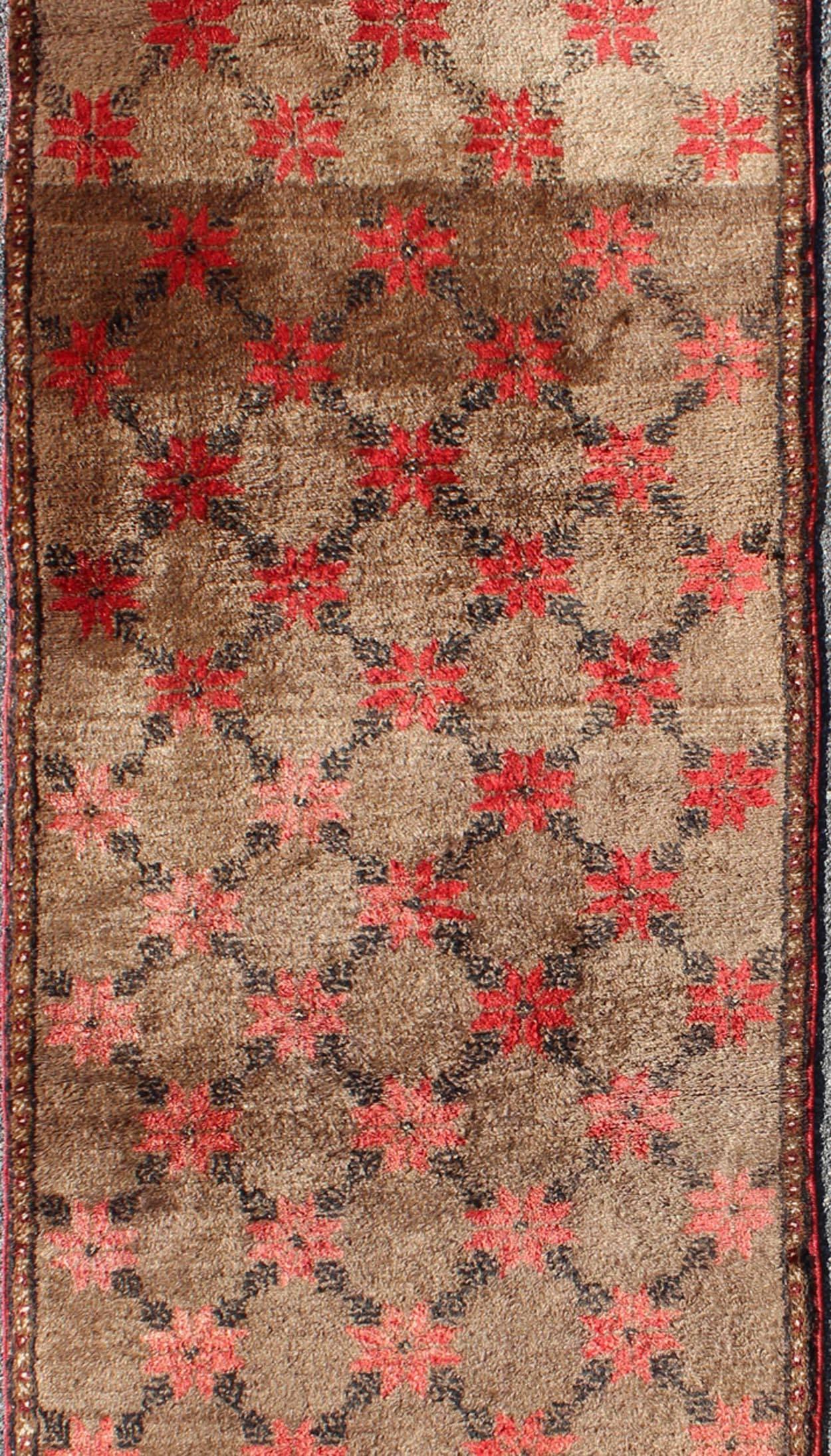 Turkish Tulu Runner with Poinsettias Design in Brown, Charcoal, Red and Ivory In Good Condition For Sale In Atlanta, GA