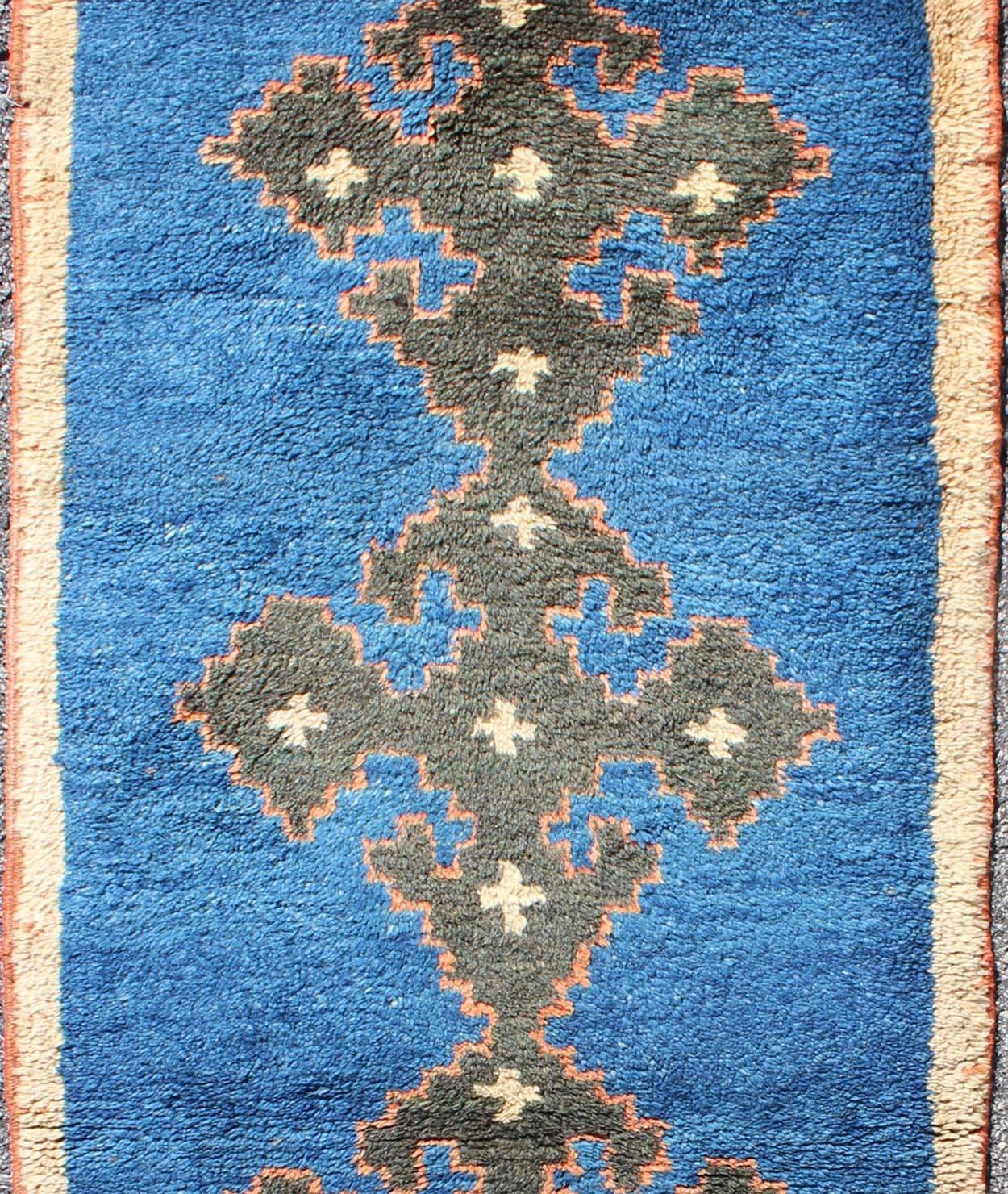 Turkish Vintage Tulu Runner with Cross-Shaped Medallions in Orange, Green & Blue In Excellent Condition In Atlanta, GA