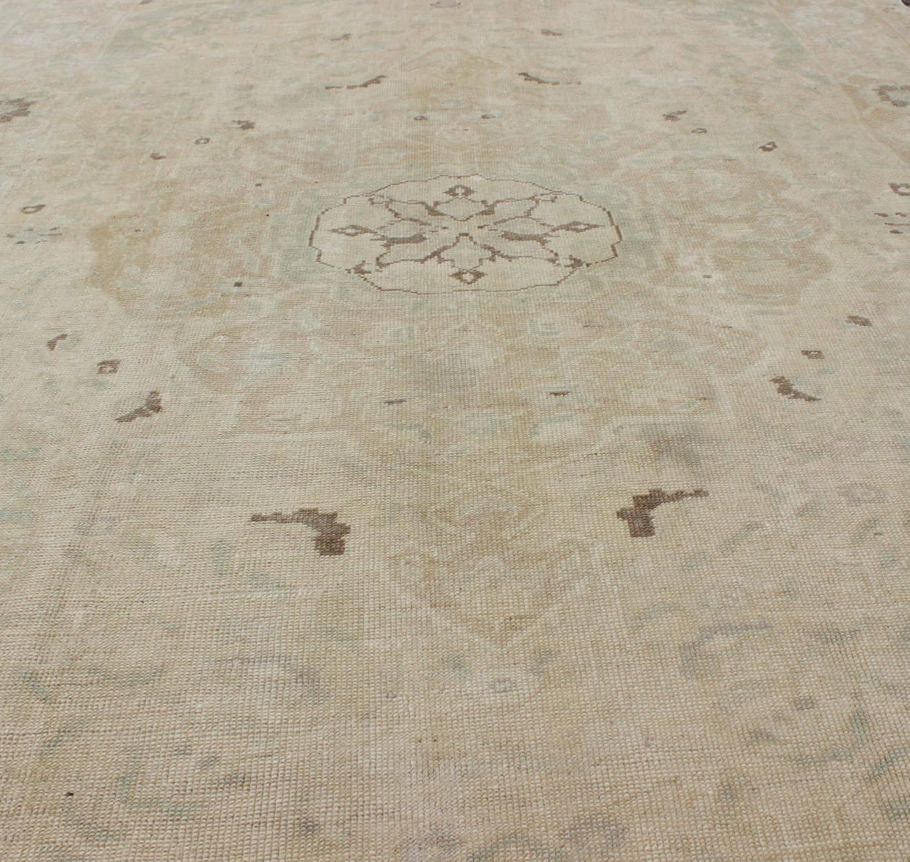 20th Century Muted Turkish Oushak Rug with Medallion in Shades of Taupe, Light Brown & Green For Sale