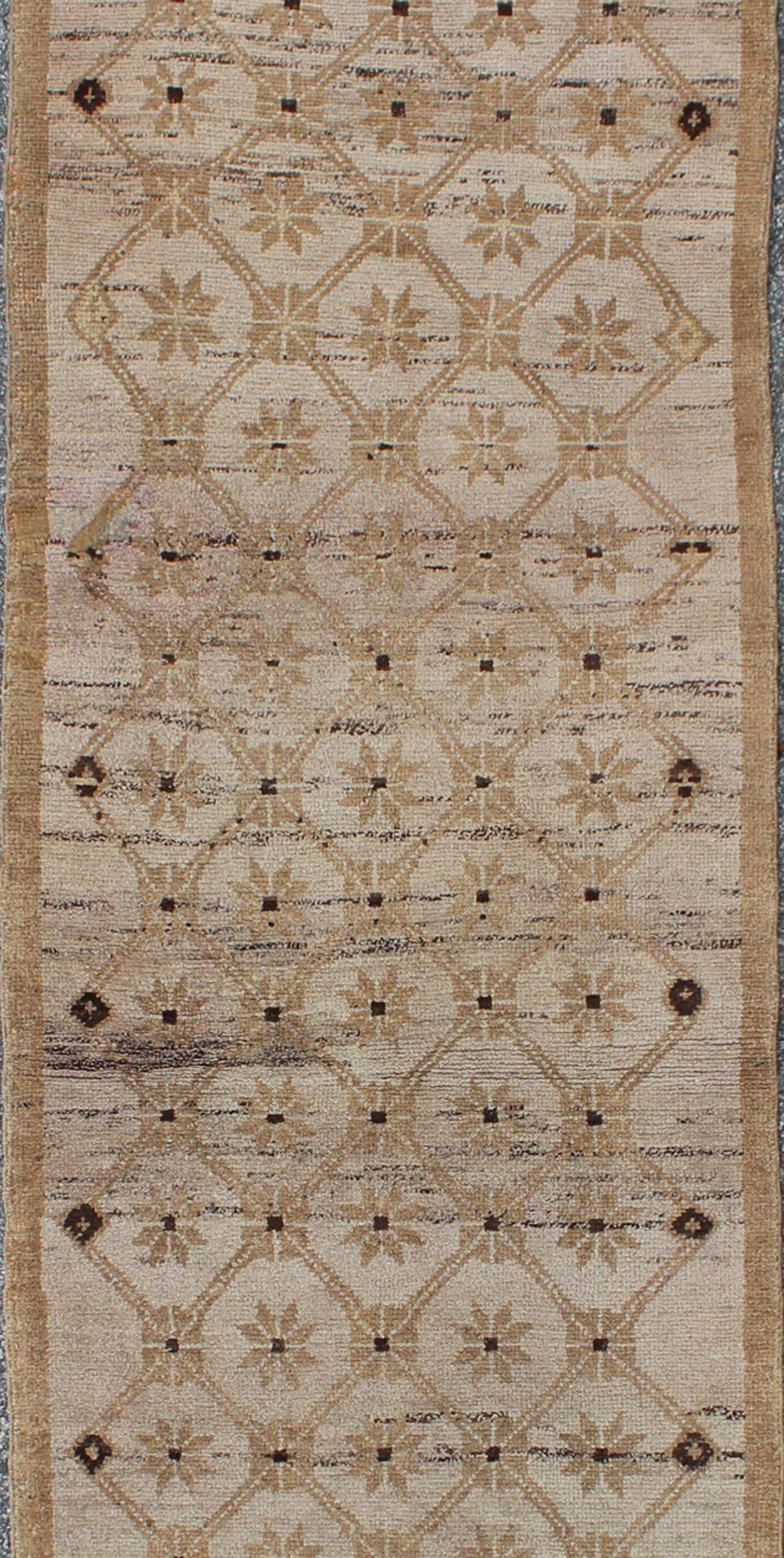Hand-Knotted Unique Turkish Vintage Runner with Latticework Design in Taupe, Cream and Khaki For Sale
