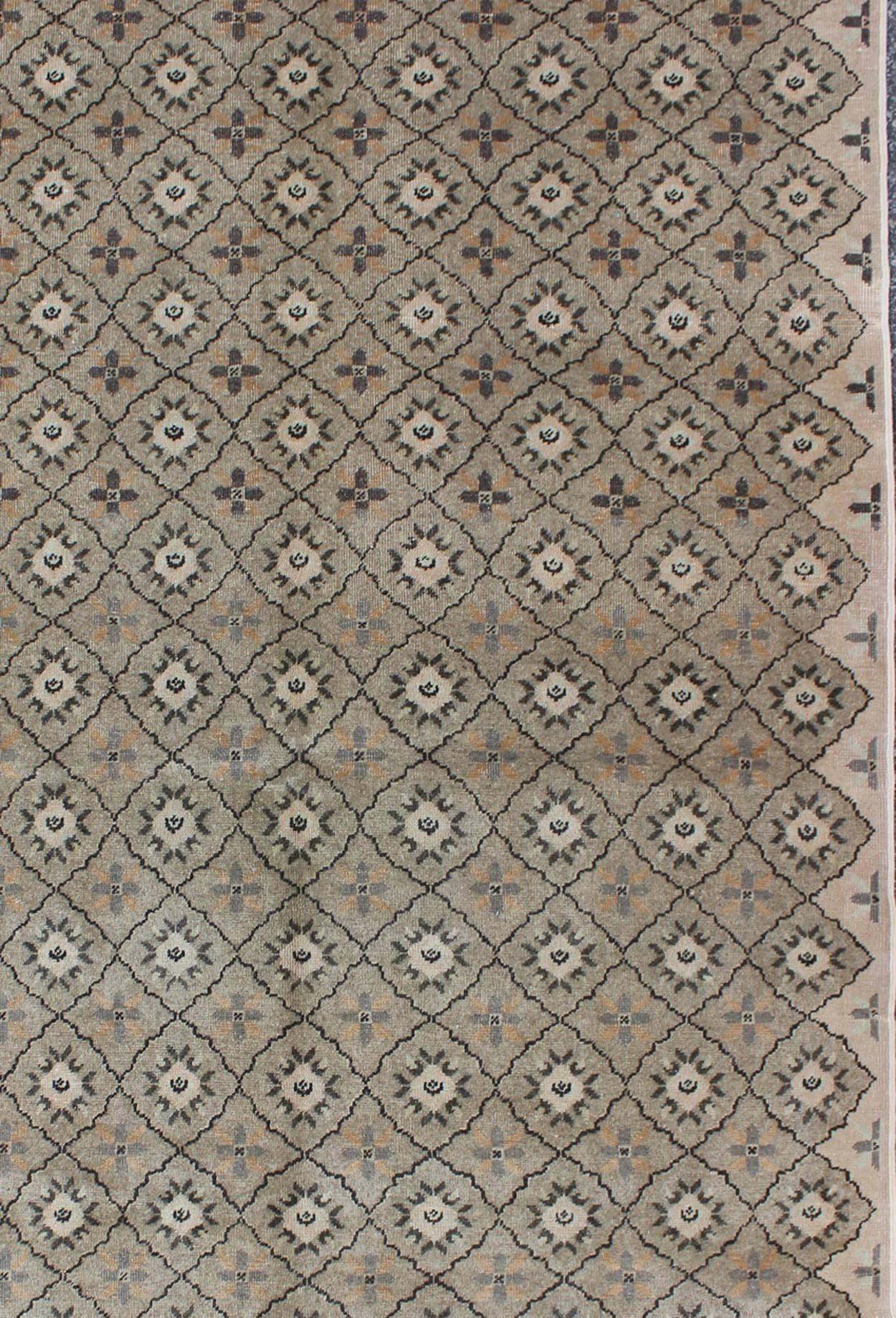 Oushak Vintage Hand Knotted Turkish Sivas Rug with All-Over Design in Florals   For Sale