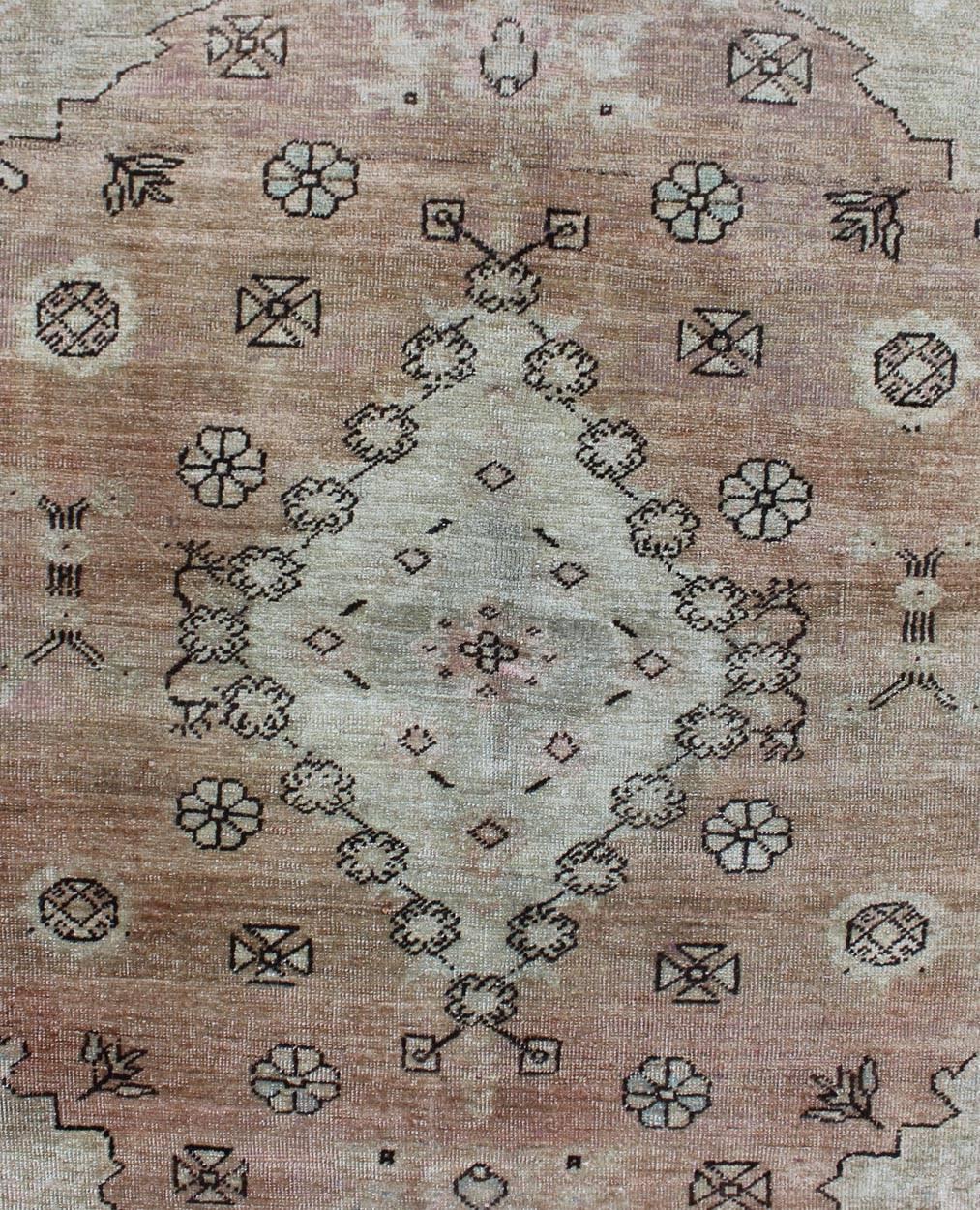 Mid-20th Century Antique Turkish Sivas Fine Rug in Light Tones with florals and Geometrics